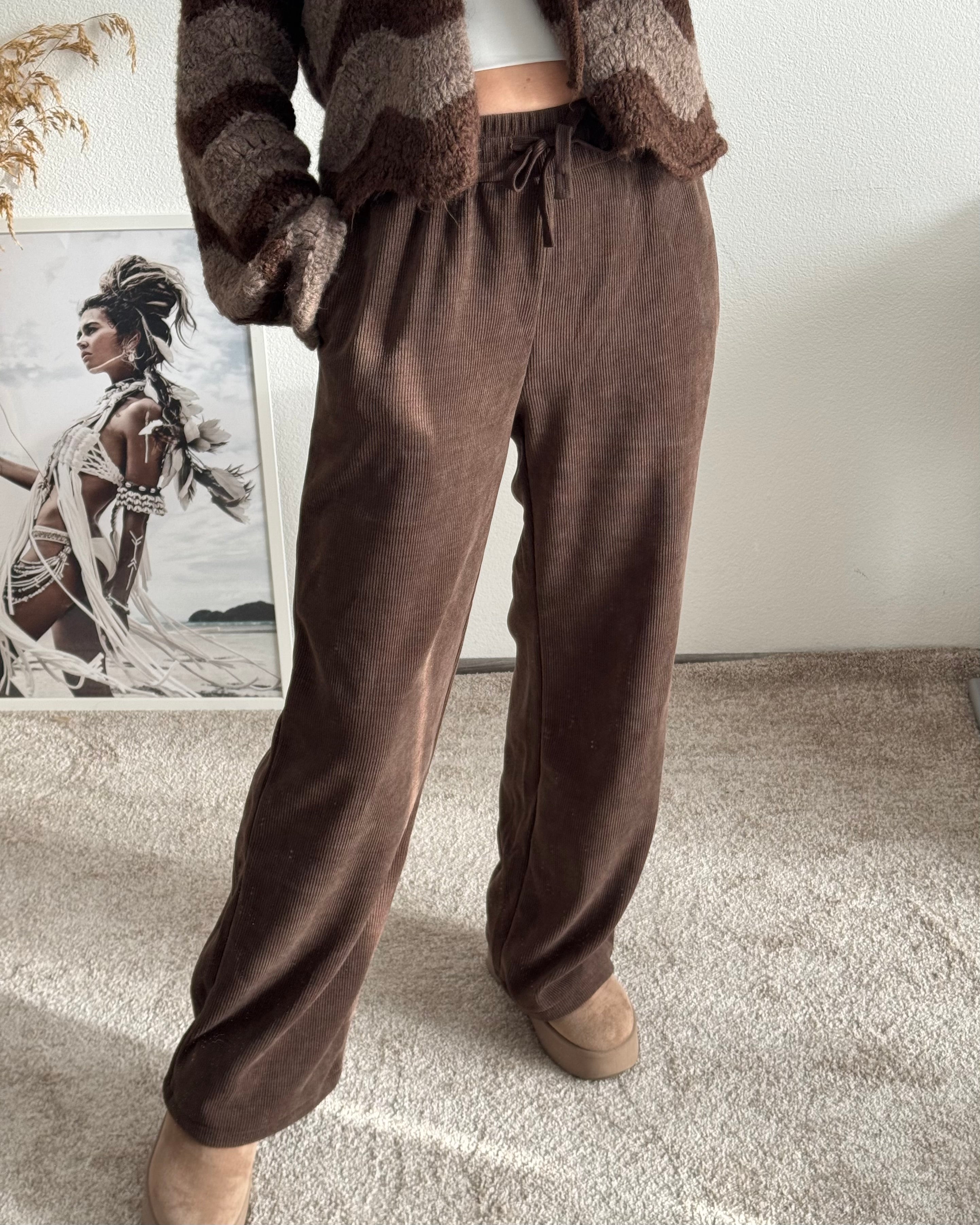 Cordhose SCHOKOBRAUN kürzere Variante