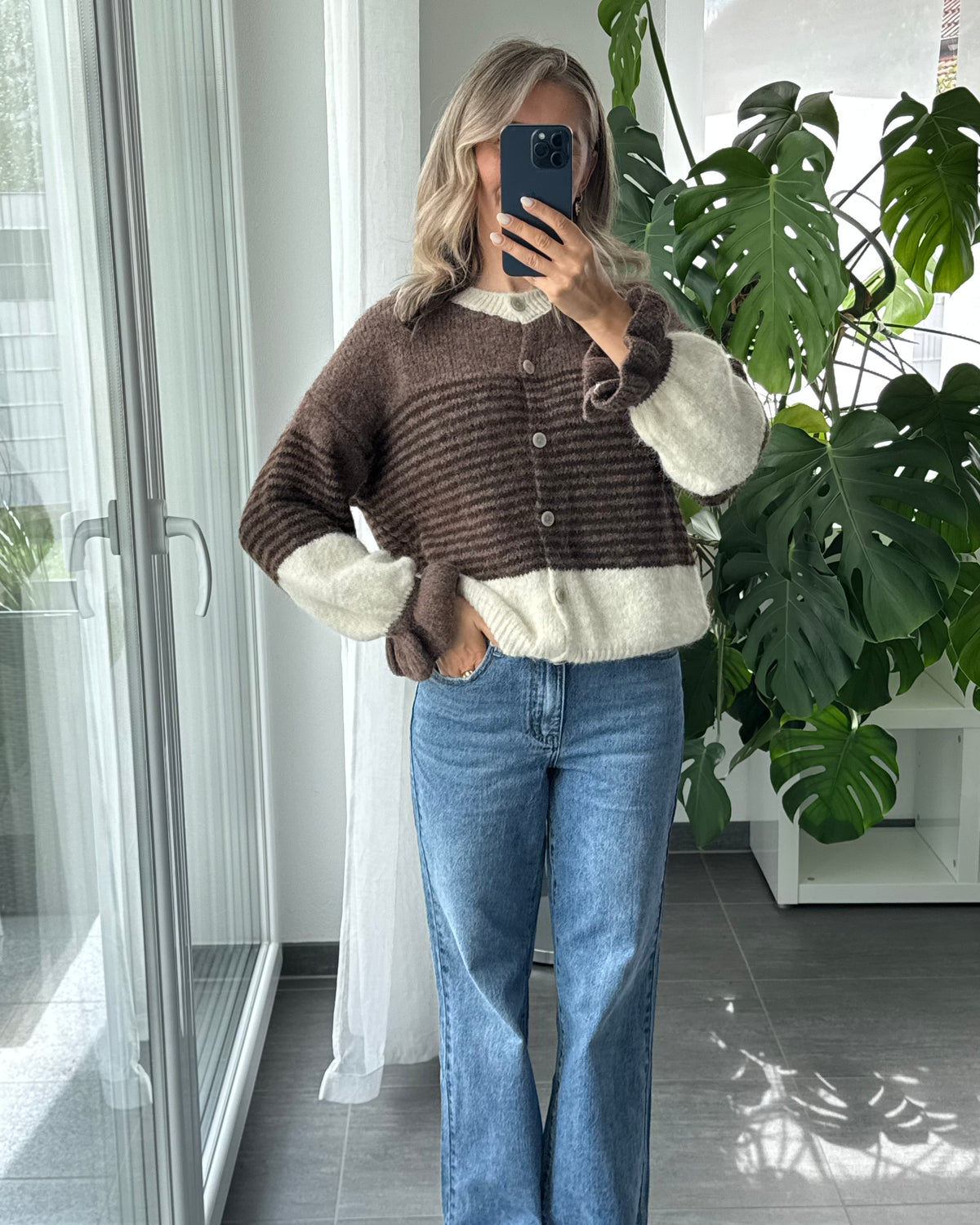 Cardigan Rüschentraum braun Creme