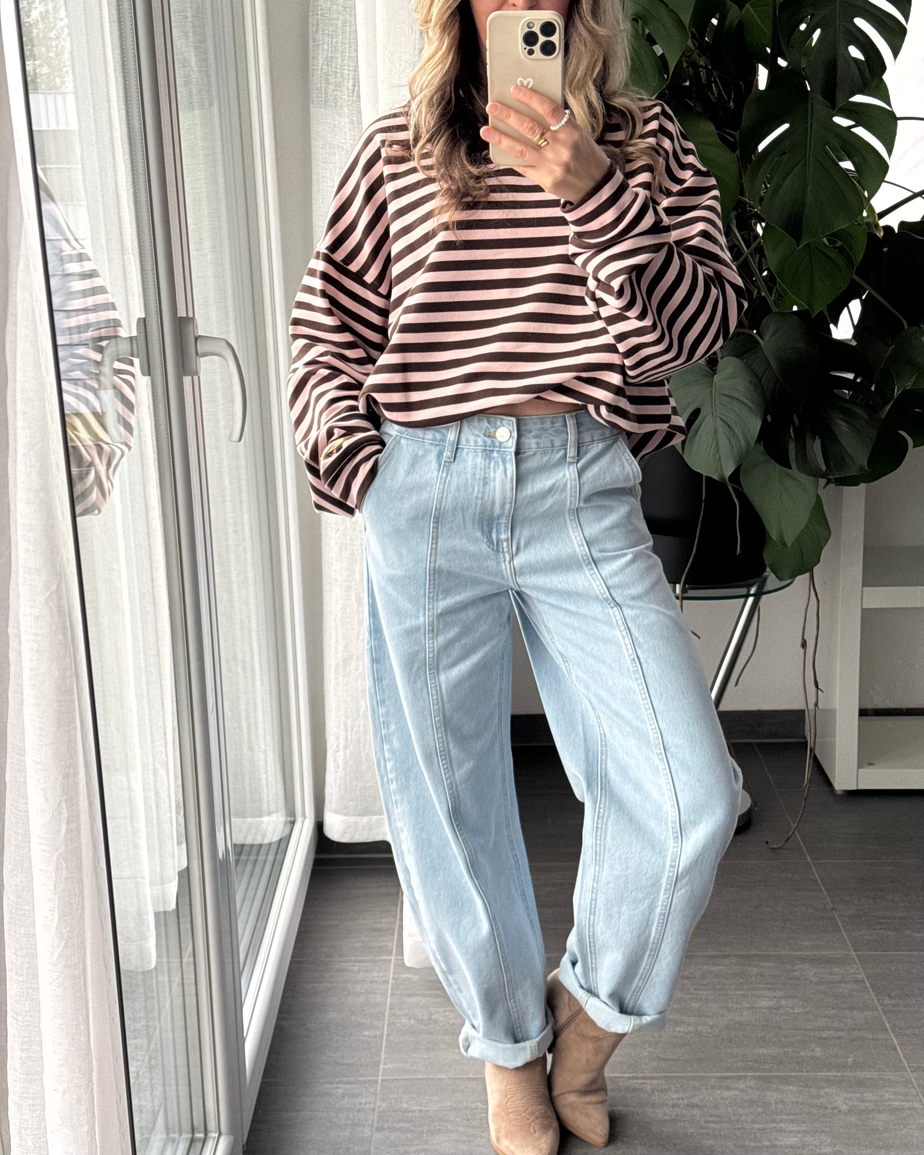 Barrel Jeans Hellblau (fällt größer aus)