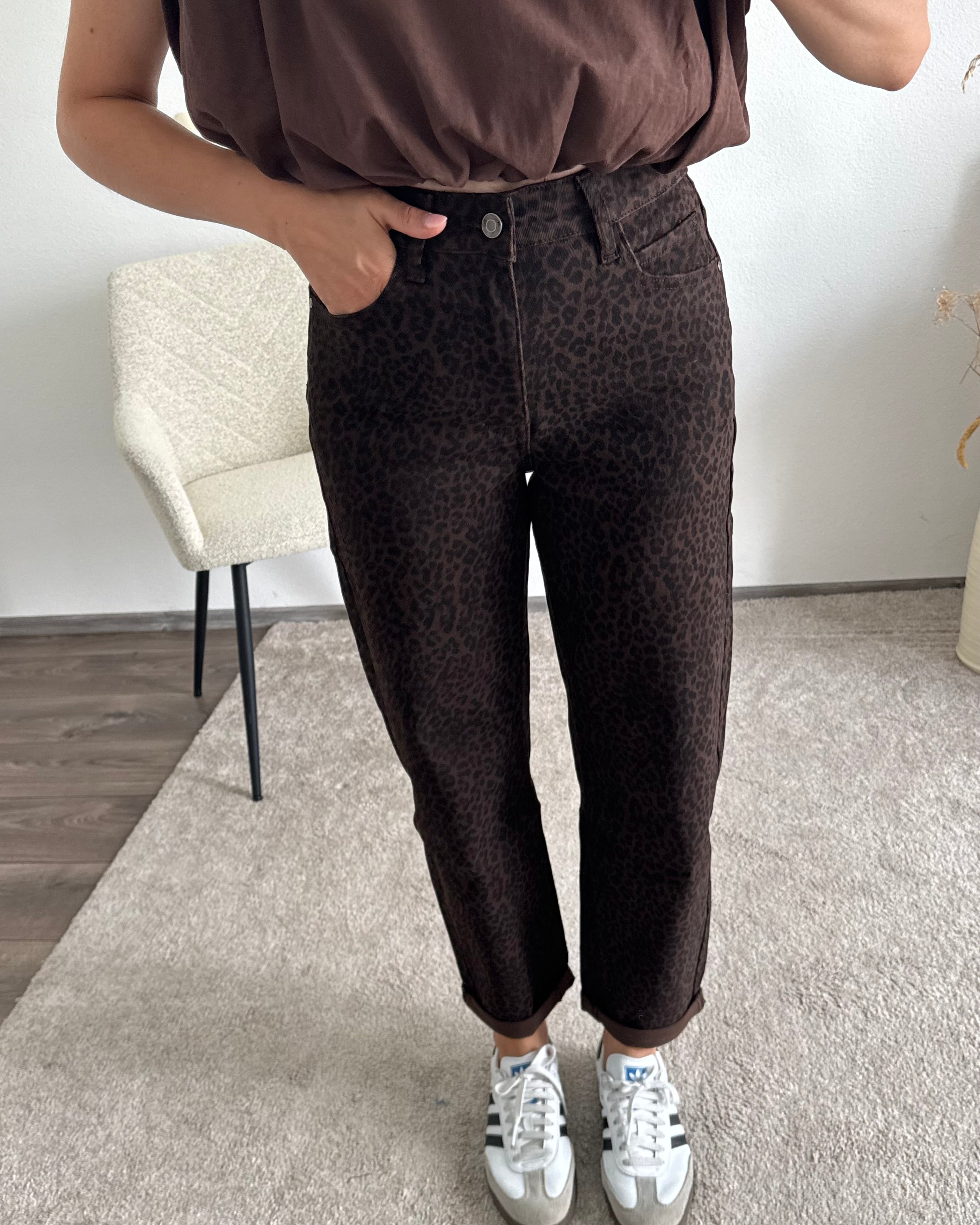 MOM JEANS Leo Braun