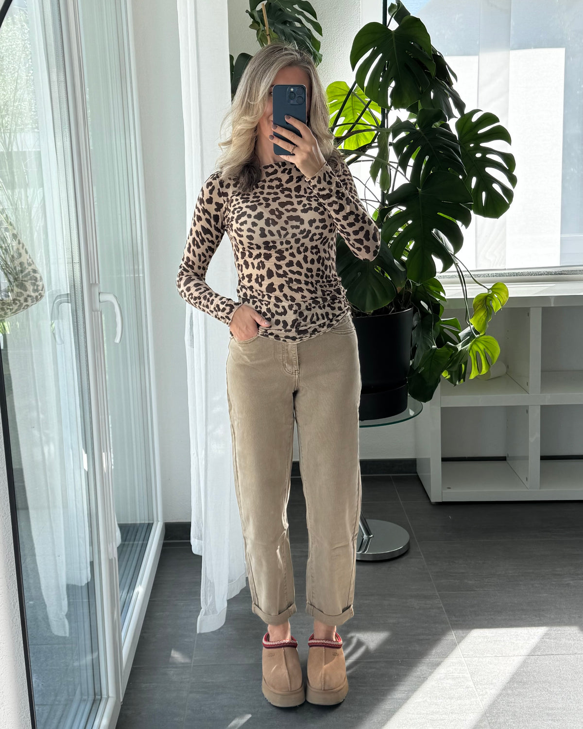 Kaschmir Longsleeve Leo Beige Premium-Qualität