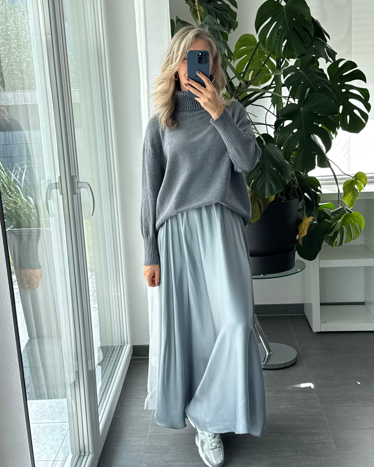 Viskoserock Ice Grey