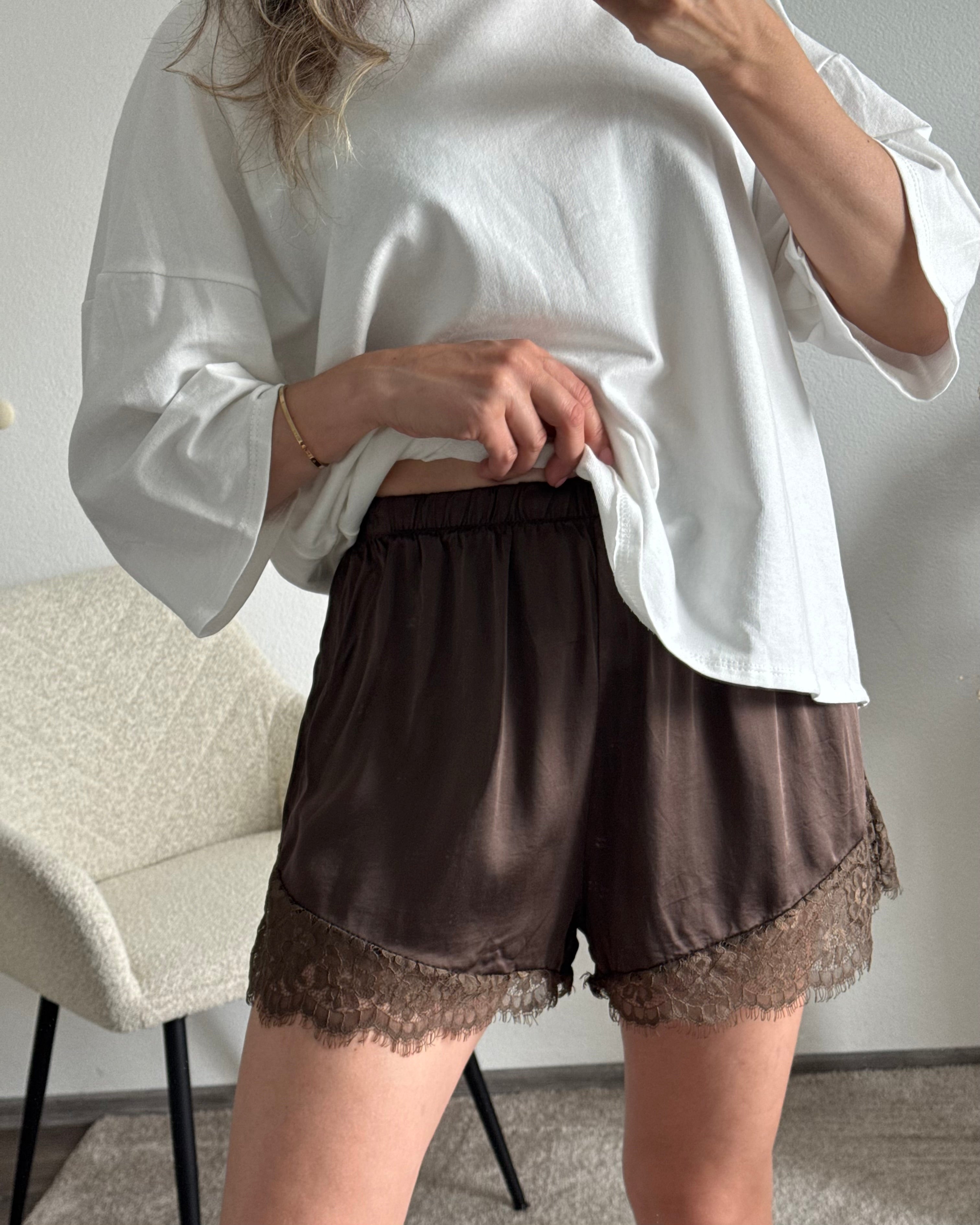 Spitzen Shorts Braun