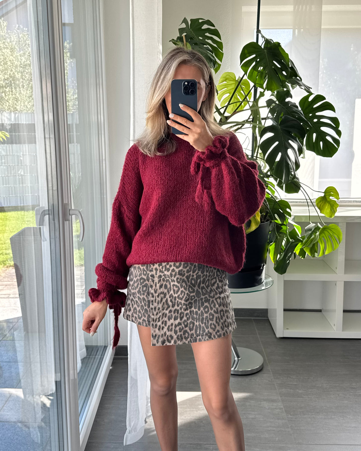Strickpullover Fluffy mit Rüschenärmeln Bordeaux