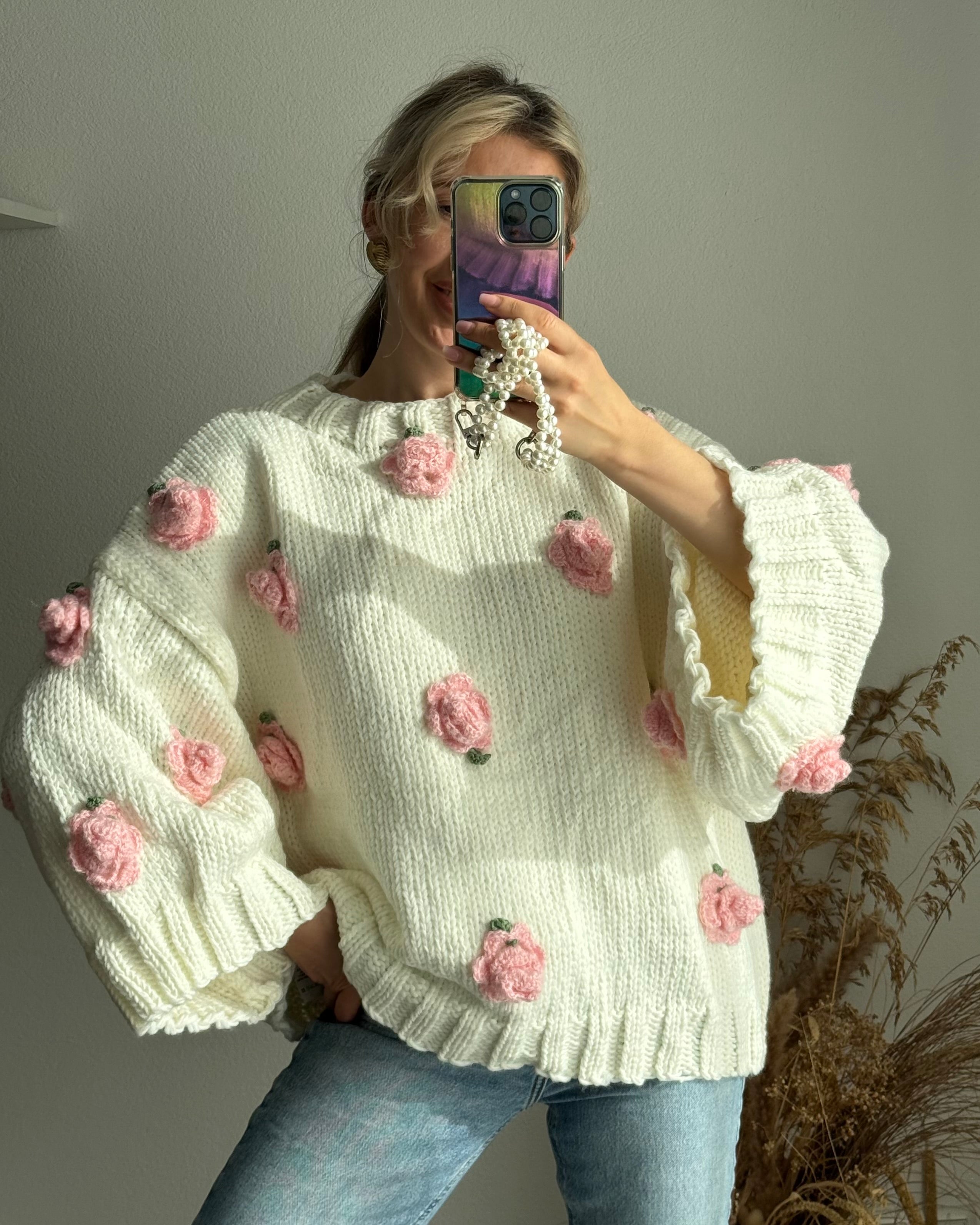 Oversize-Pullover Fleurs au Crochet