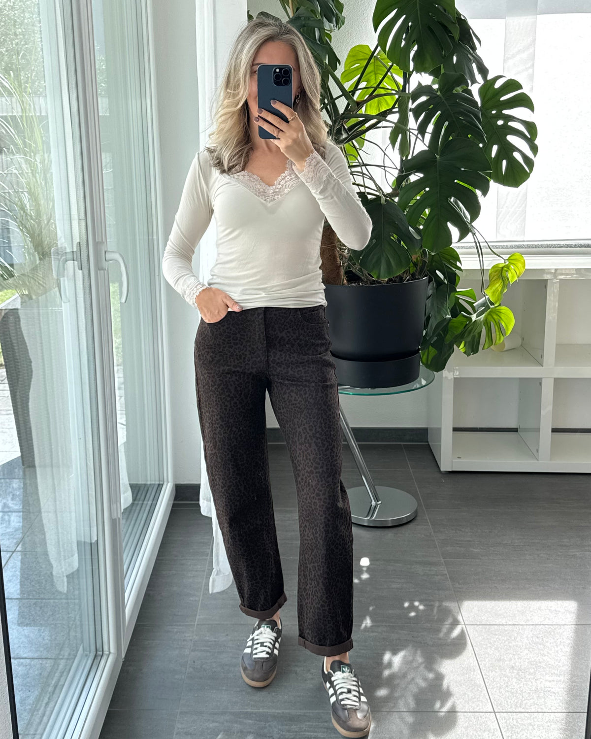 Kaschmir Longsleeve Spitze Beige Premium-Qualität