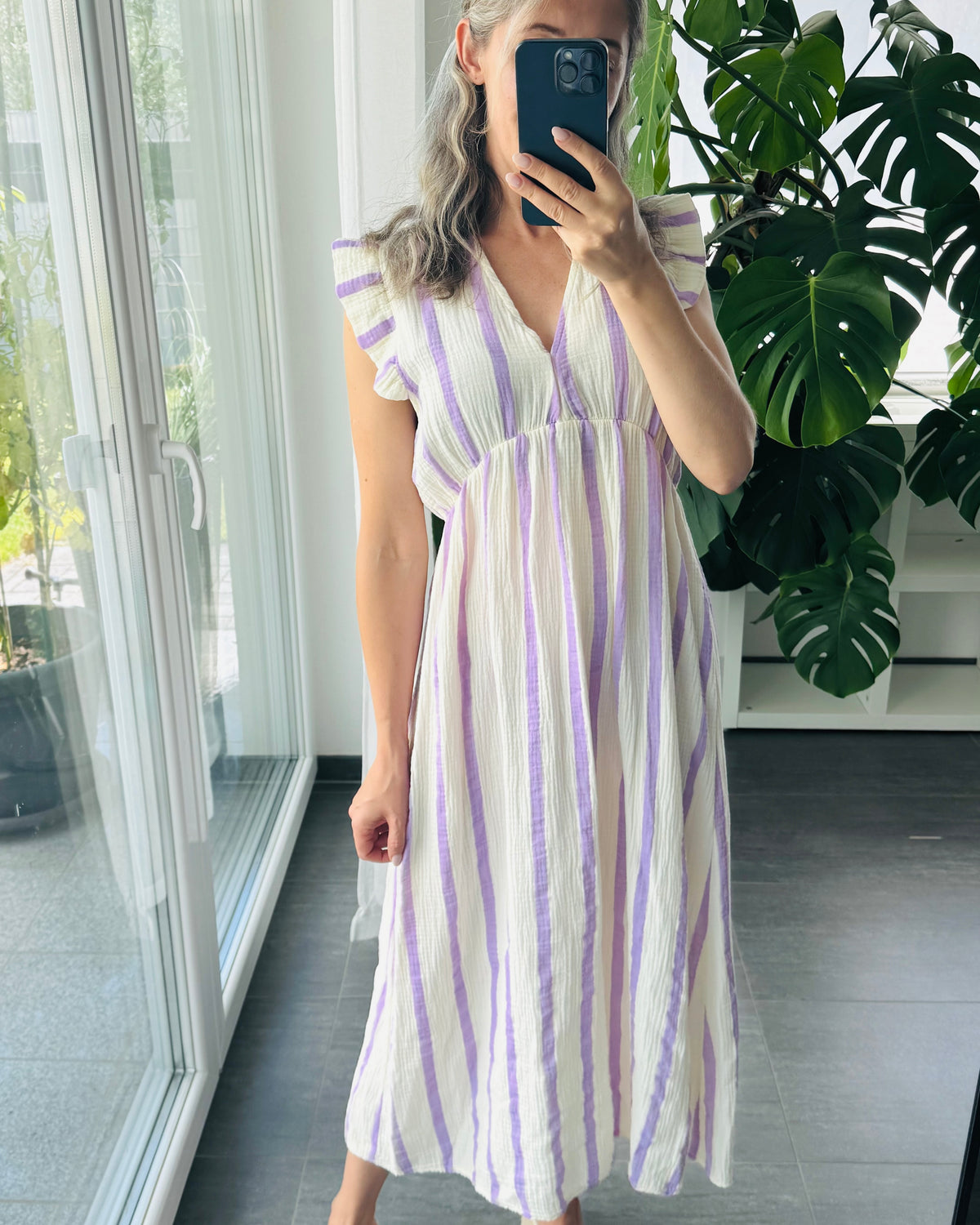 Maxi Musselinkleid Stripes Flieder