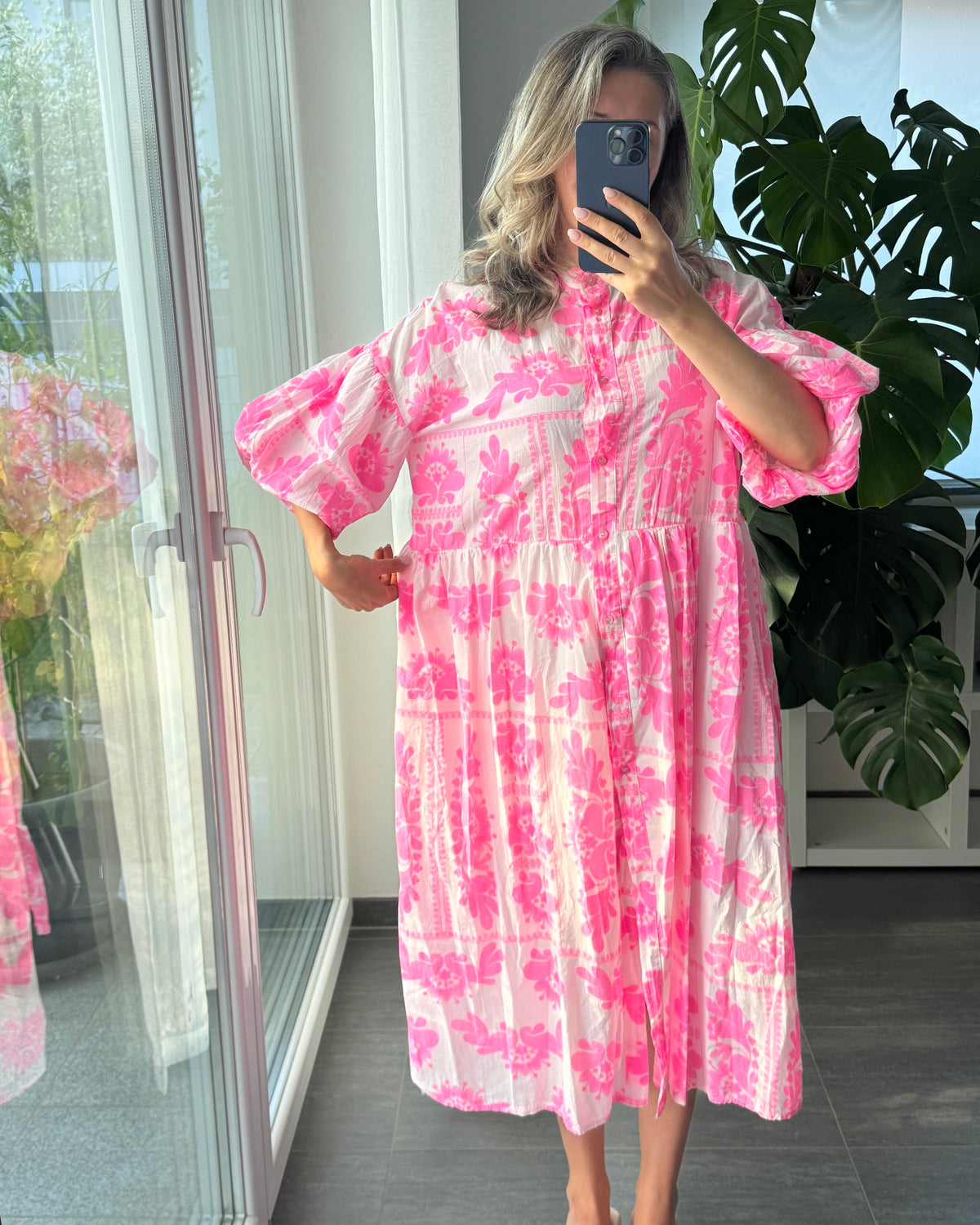 Kleid Livia weiß Pink