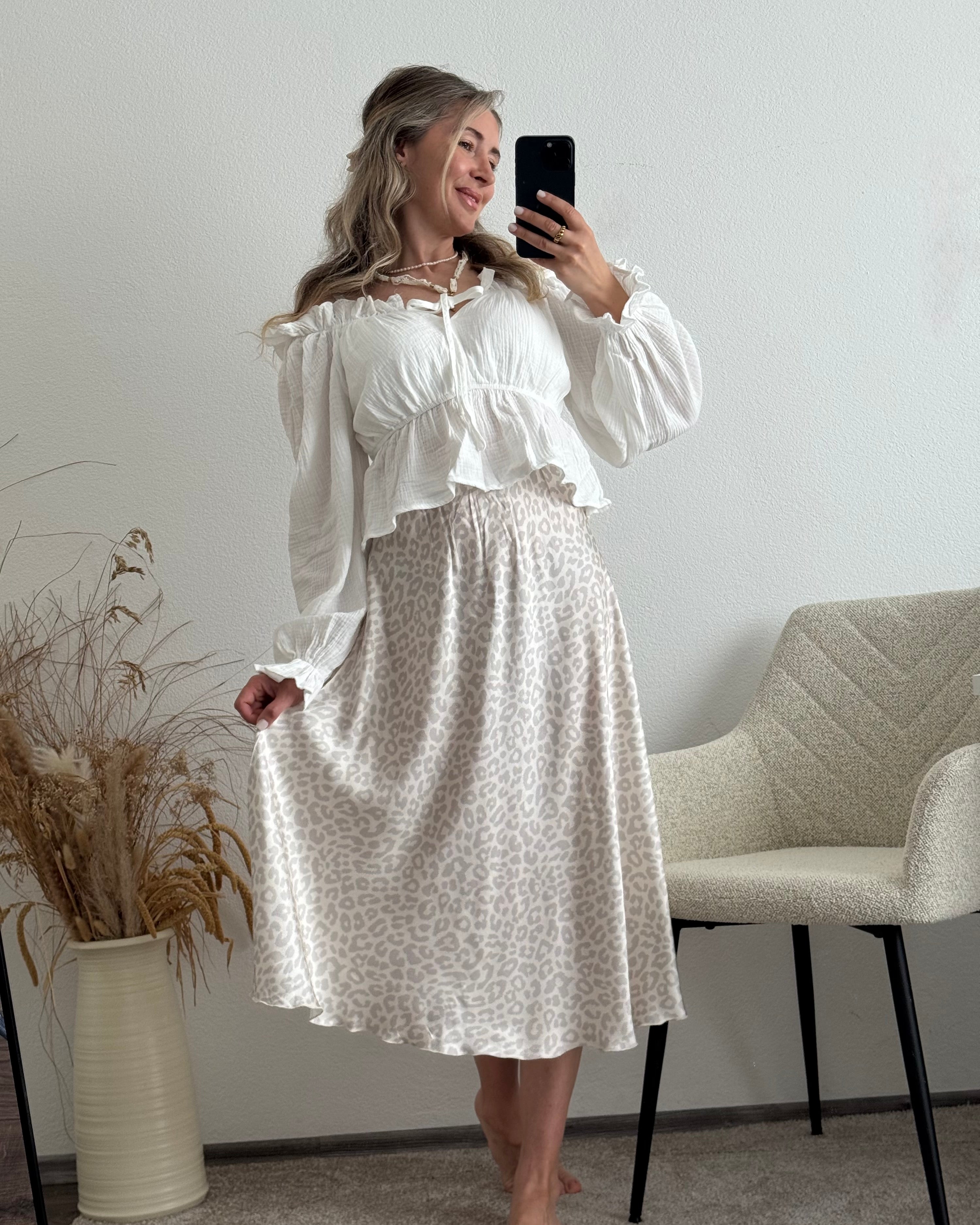 Viskoserock mit Leoprint taupe