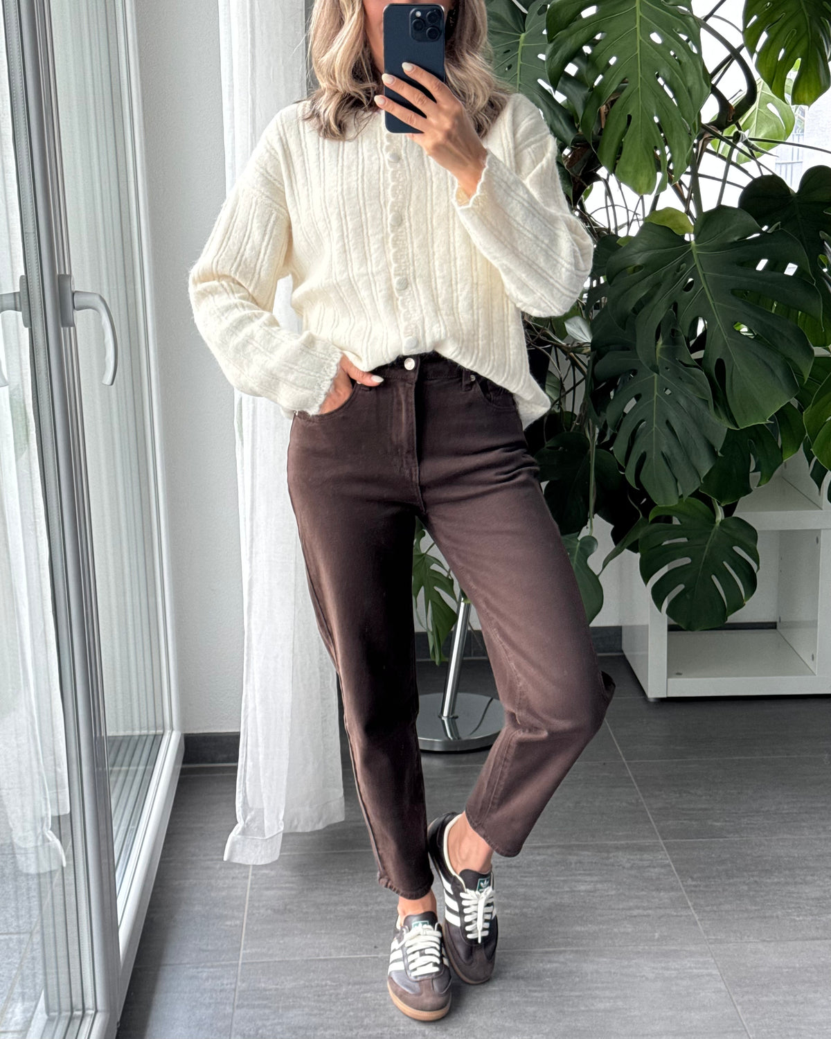 Mom Jeans Daily Chic braun