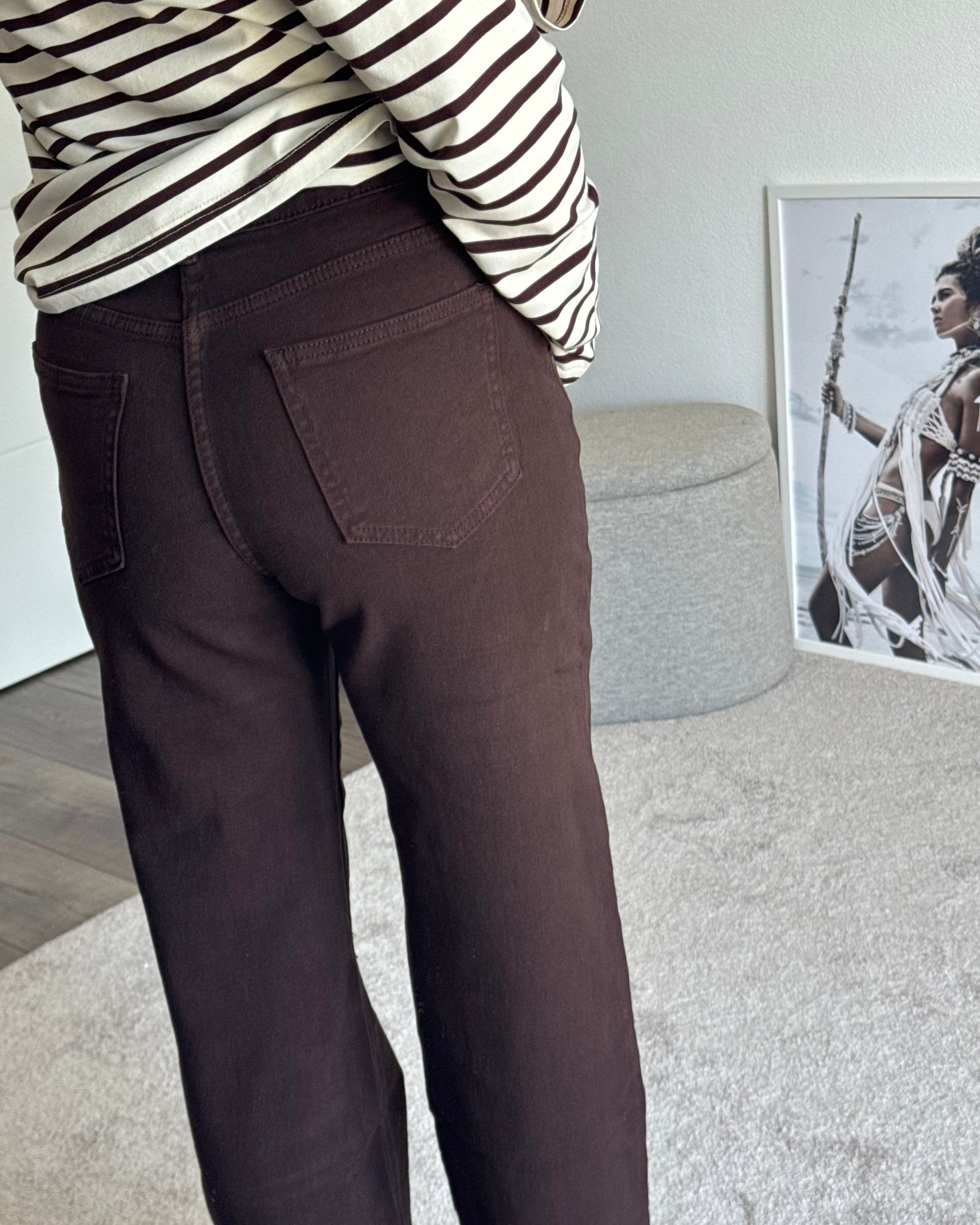Straight Jeans Schokobraun