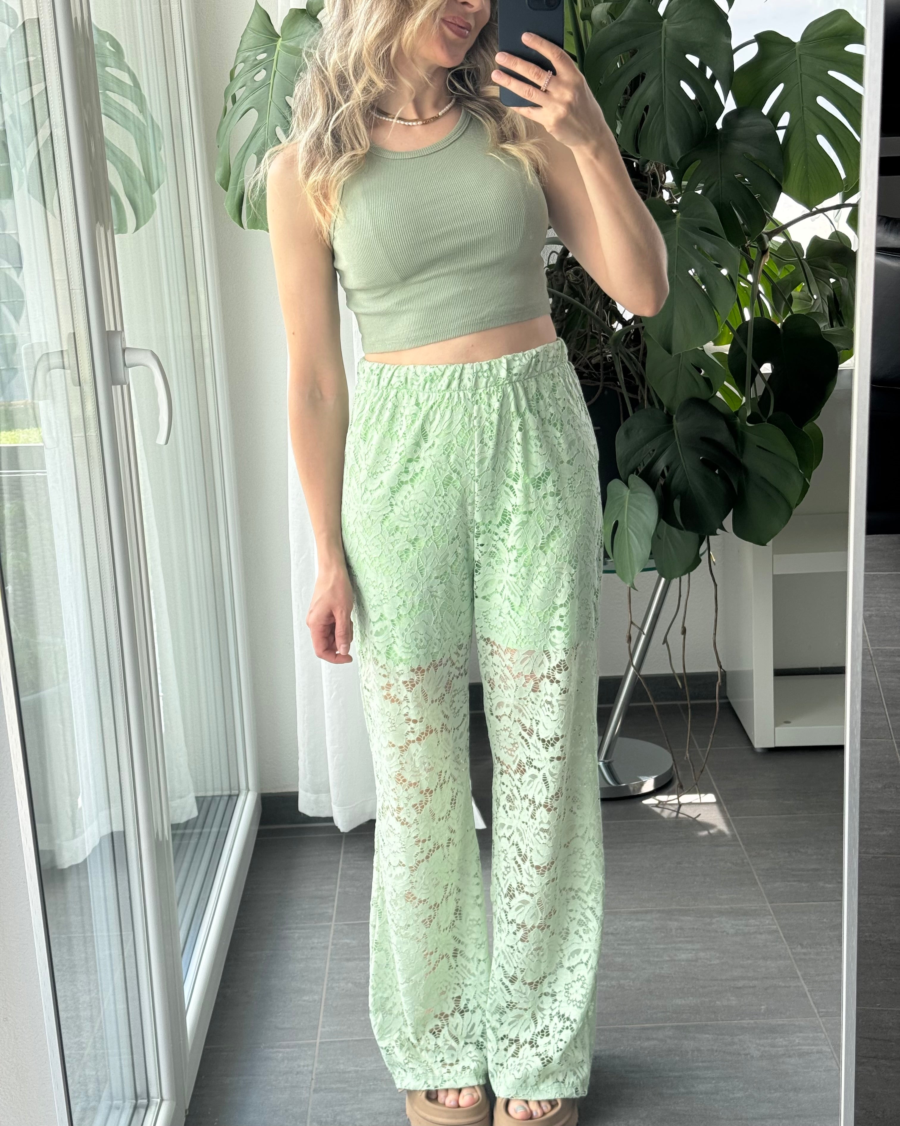 Spitzenhose mintgrün