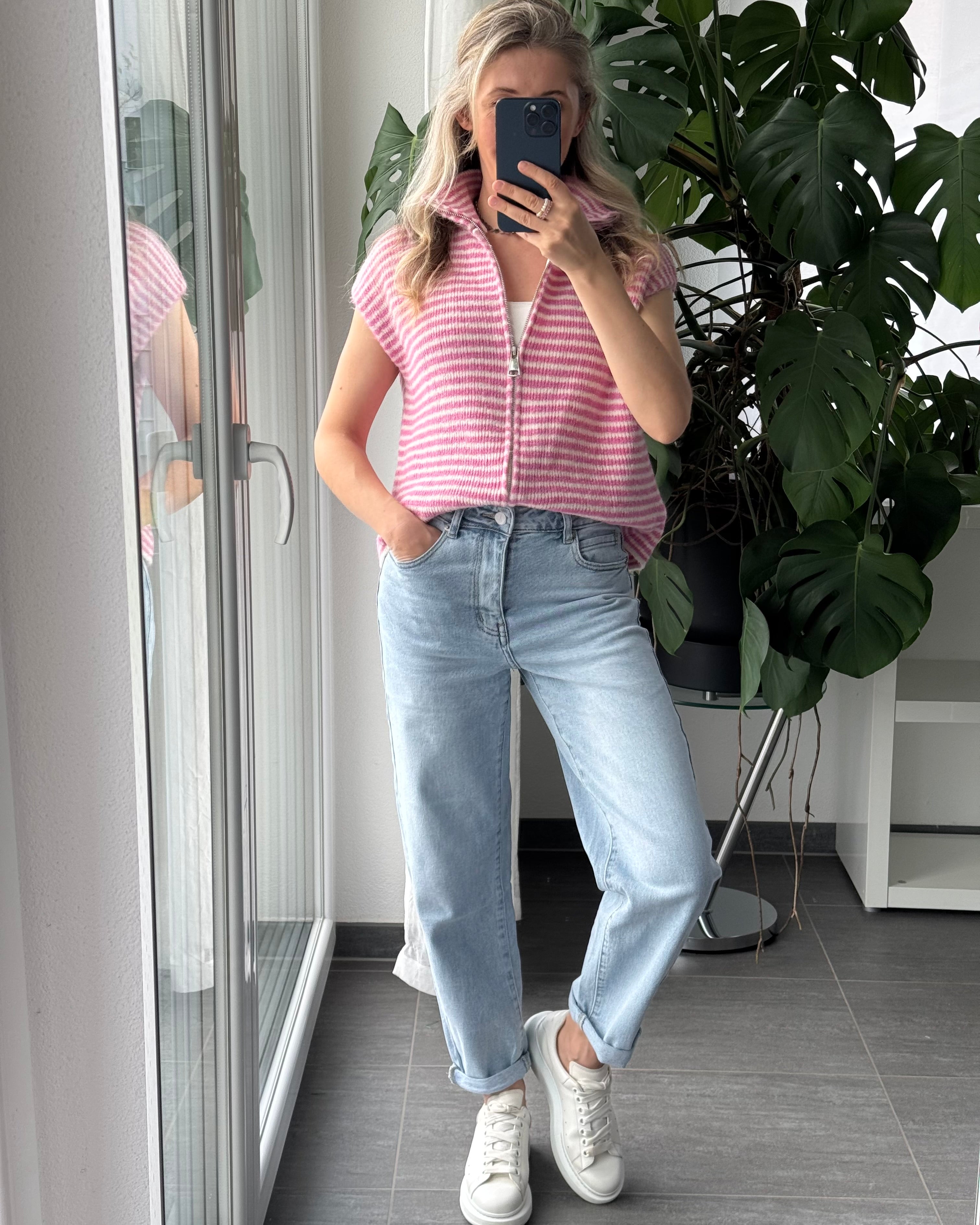 MOM JEANS Hellblau