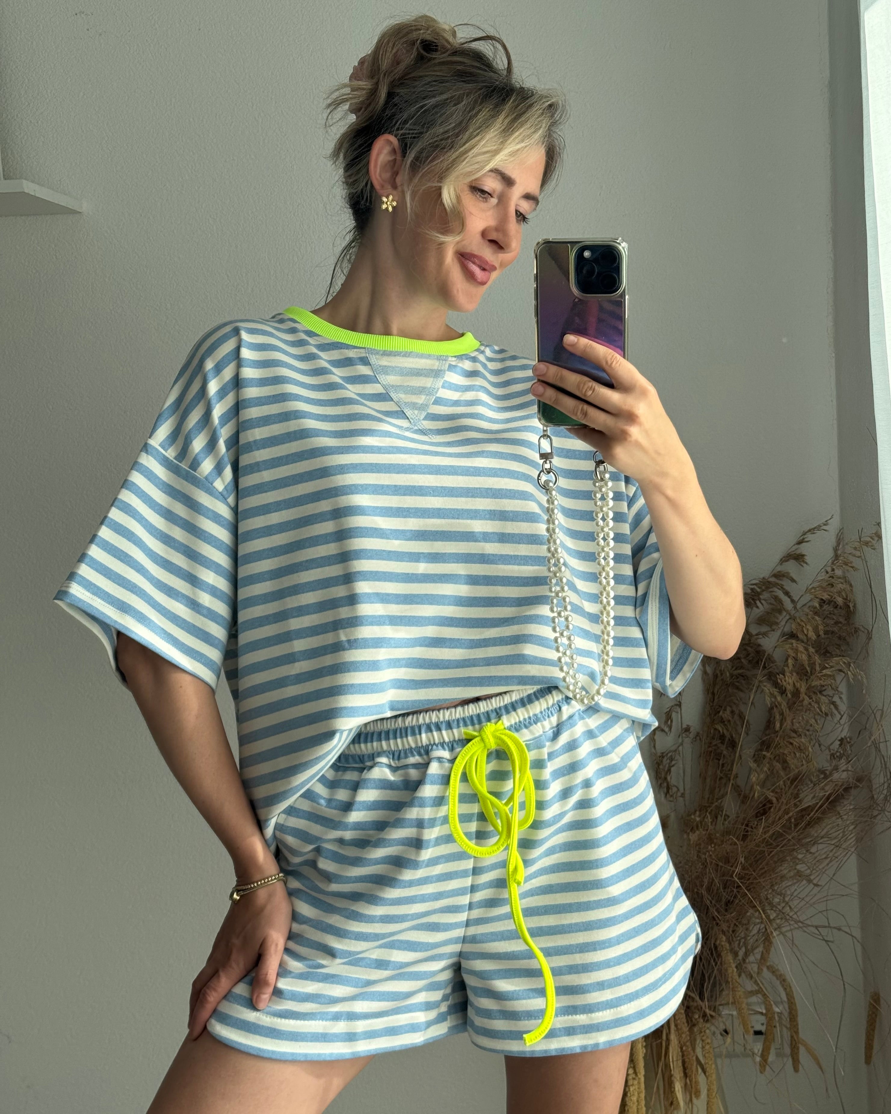EINZELTEIL Shorts Summer Stripes BLAU VOM UMTAUSCH AUSGESCHLOSSEN