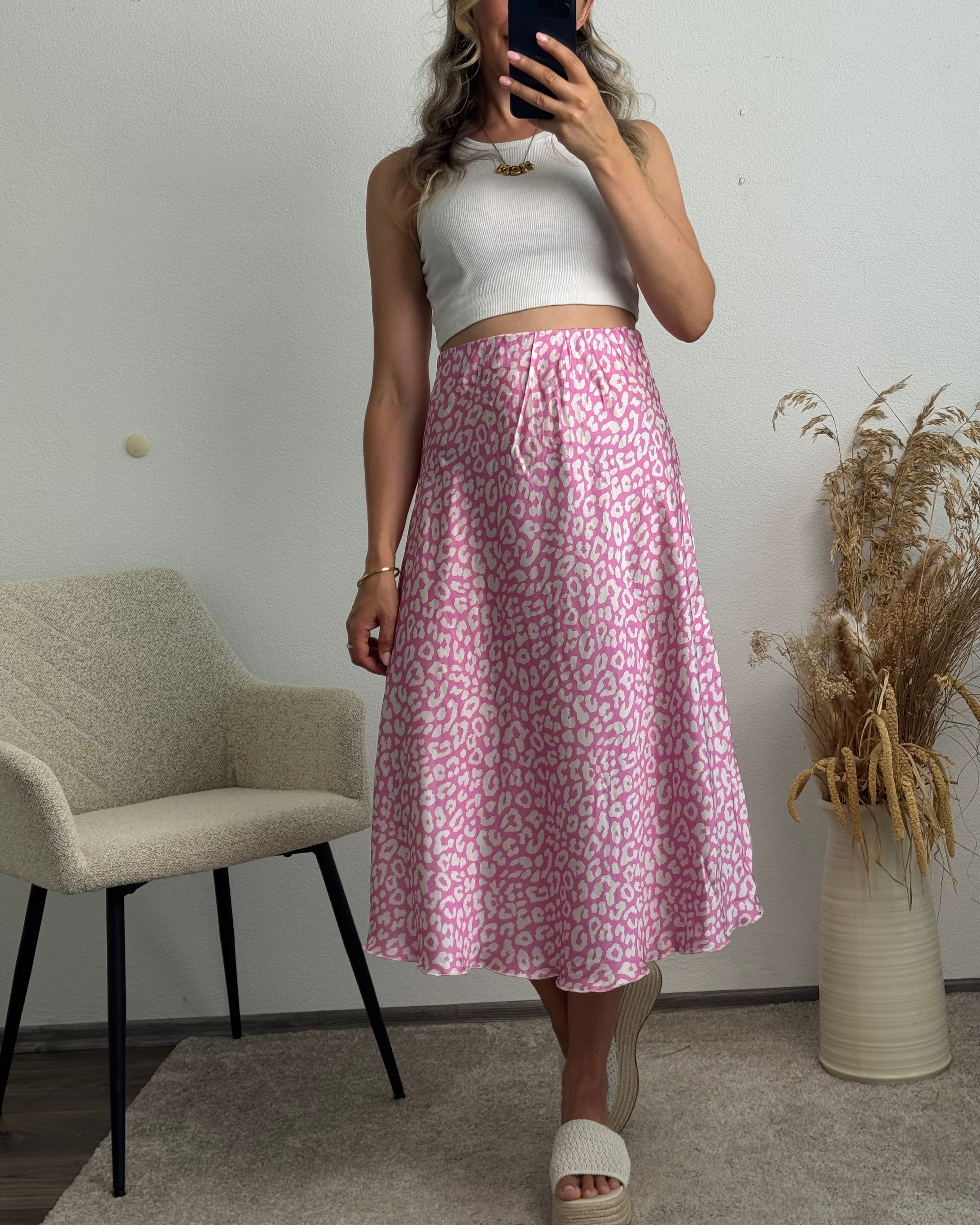 Viskoserock mit Leoprint rosa