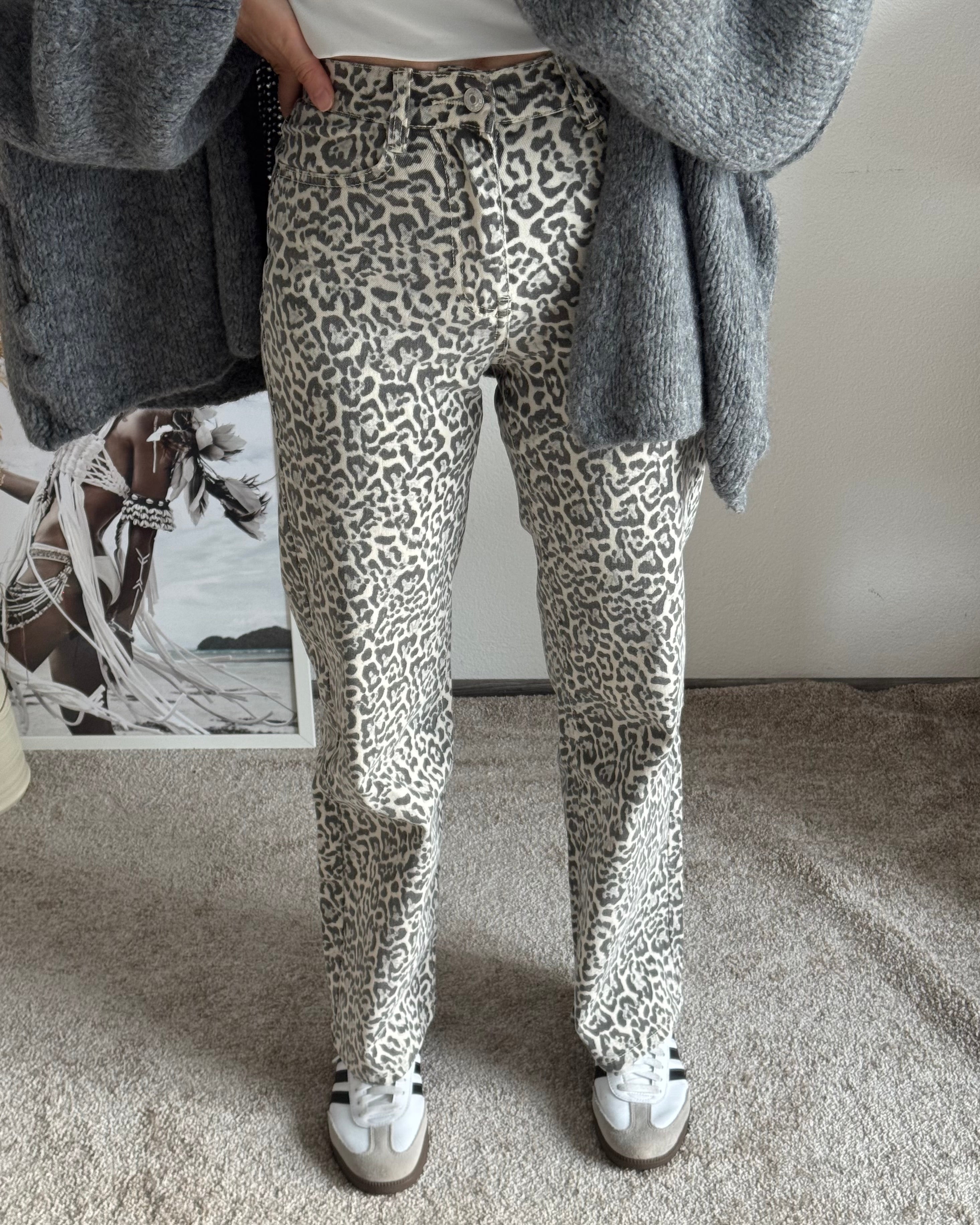 Leo Straight Stretch Jeans