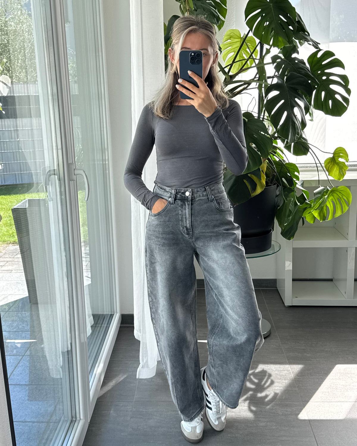Stretch Barrel Jeans Dunkelgrau