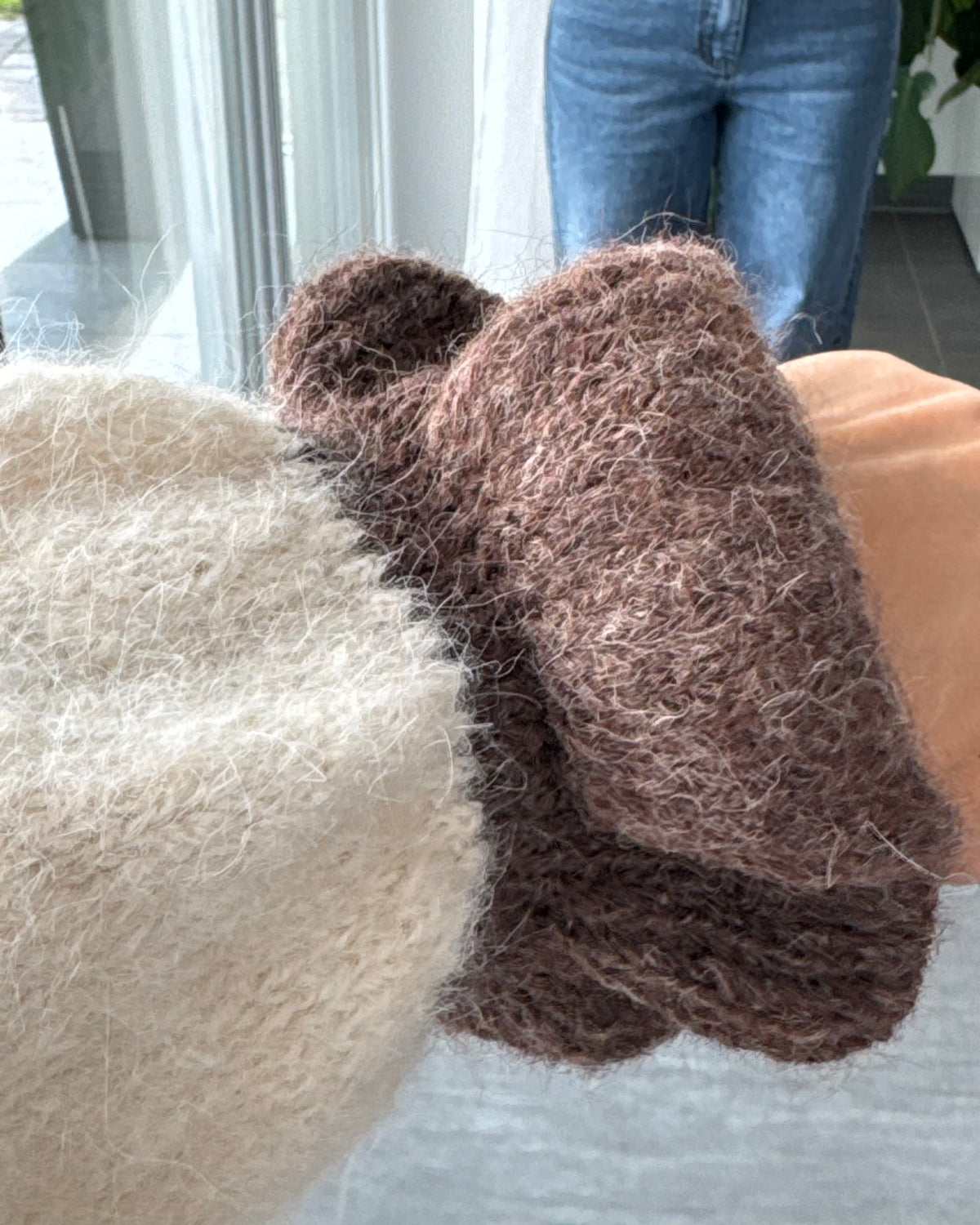Cardigan Rüschentraum braun Creme