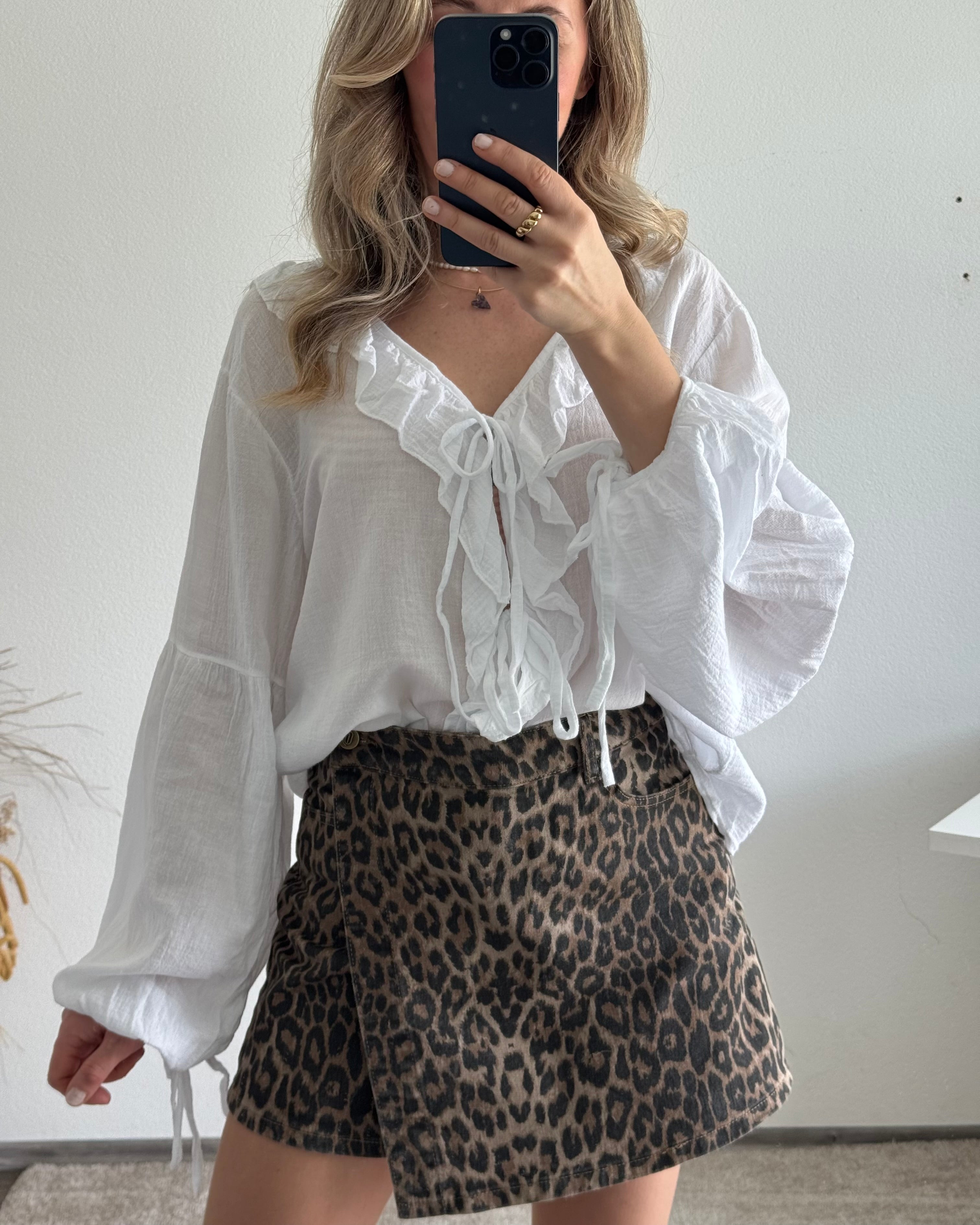 Rüschenbluse Mila weiß