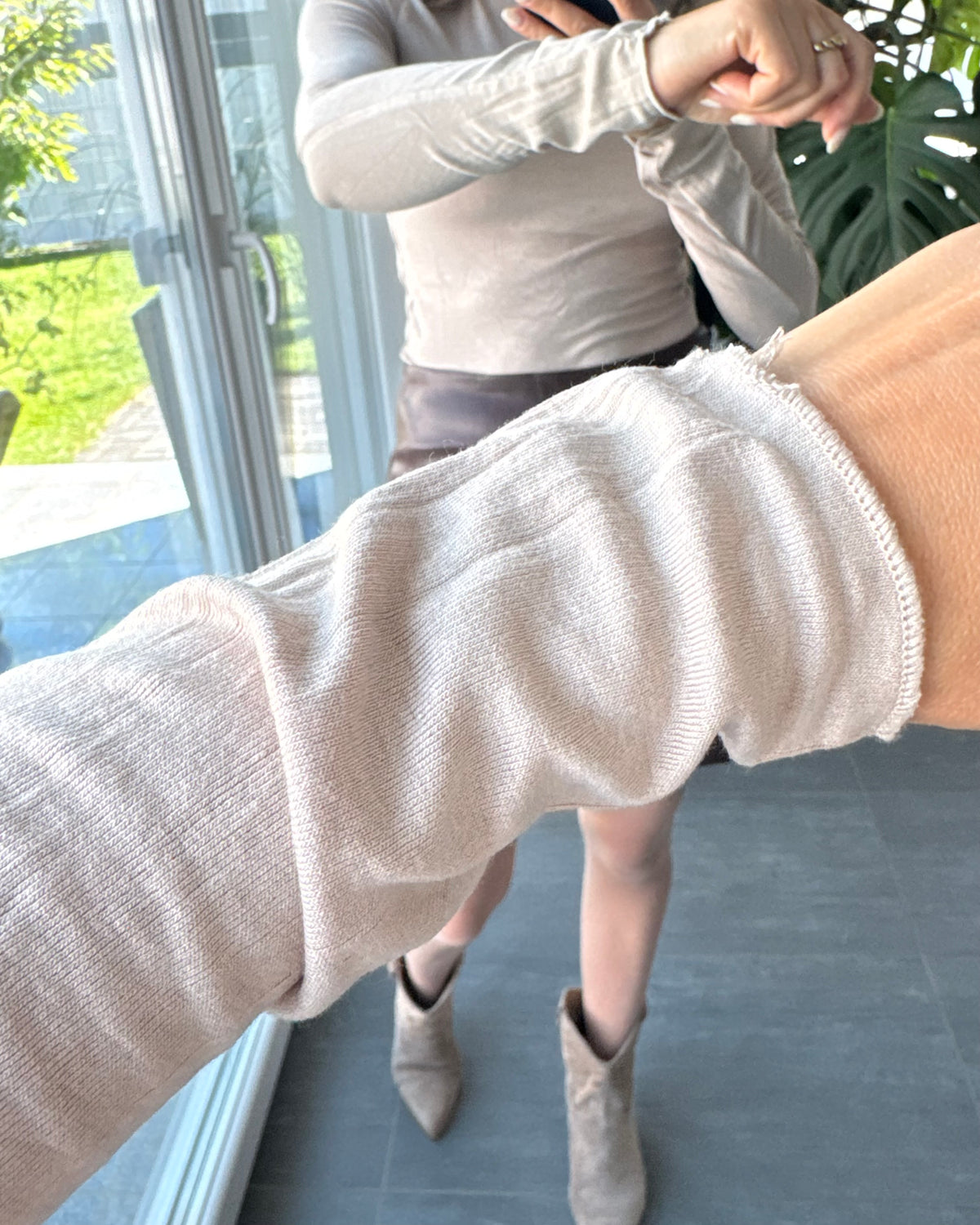 Supersoft & Stretchy High Neck Taupe