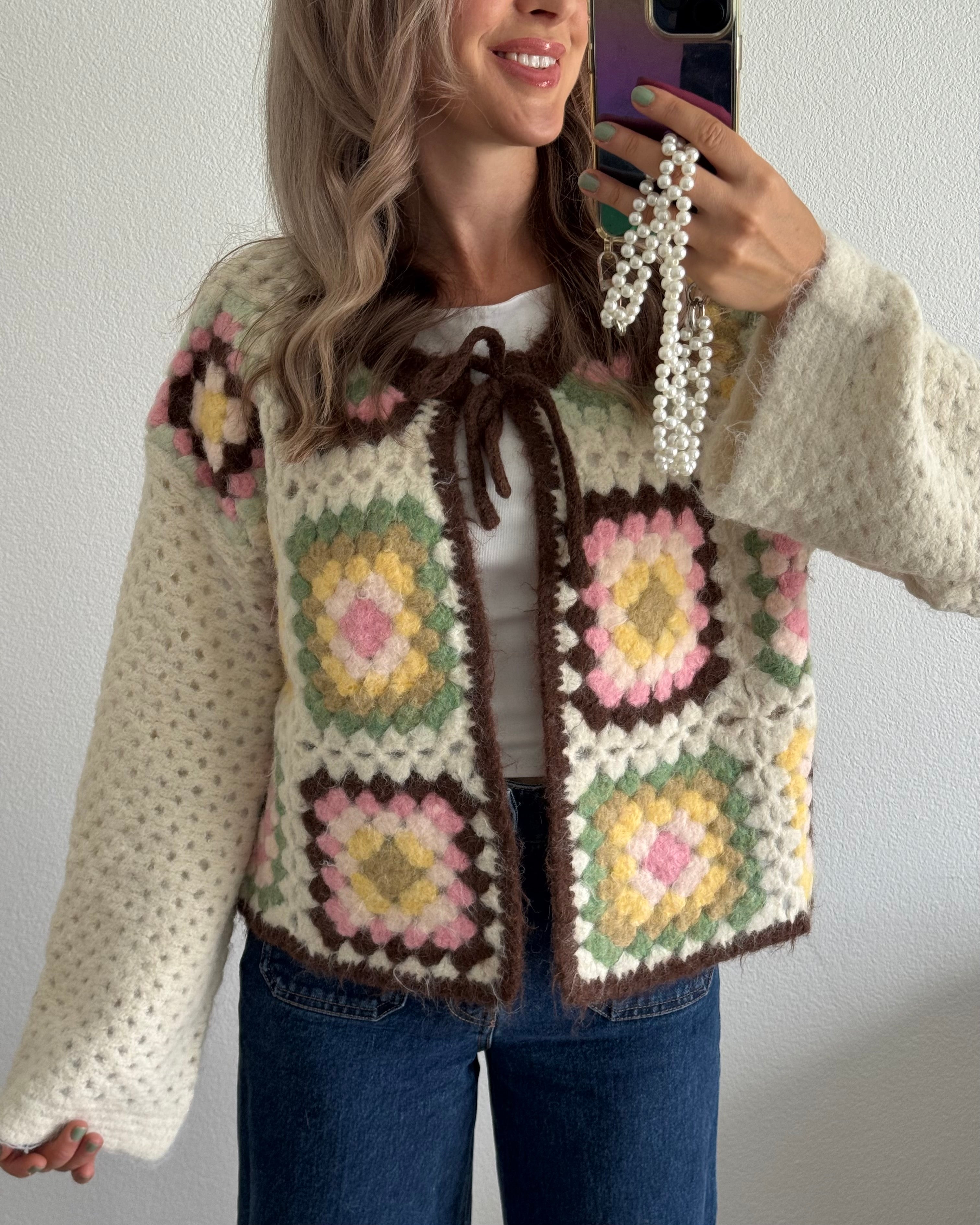 Crochet Cardigan Retro-Vibes