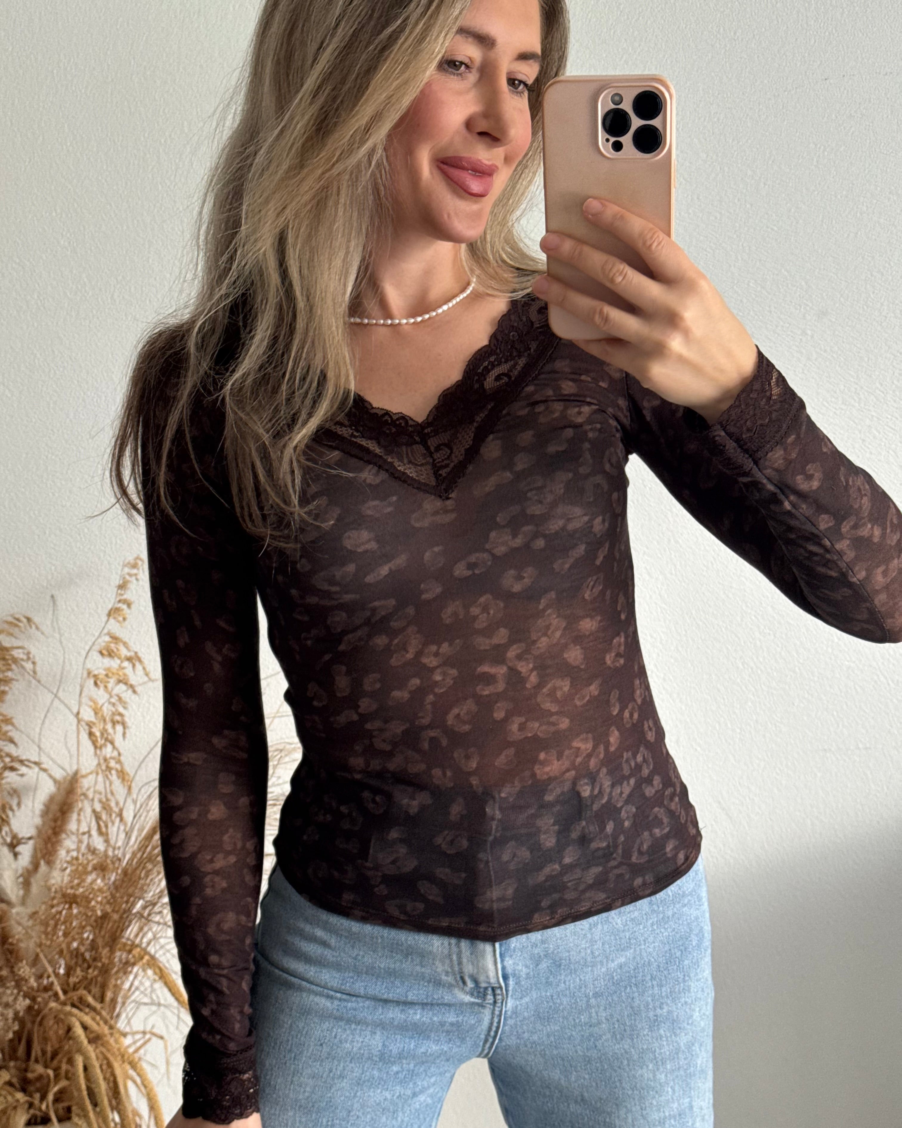 Stretchy Cashmere Langarmshirt mit Spitze Leo Braun