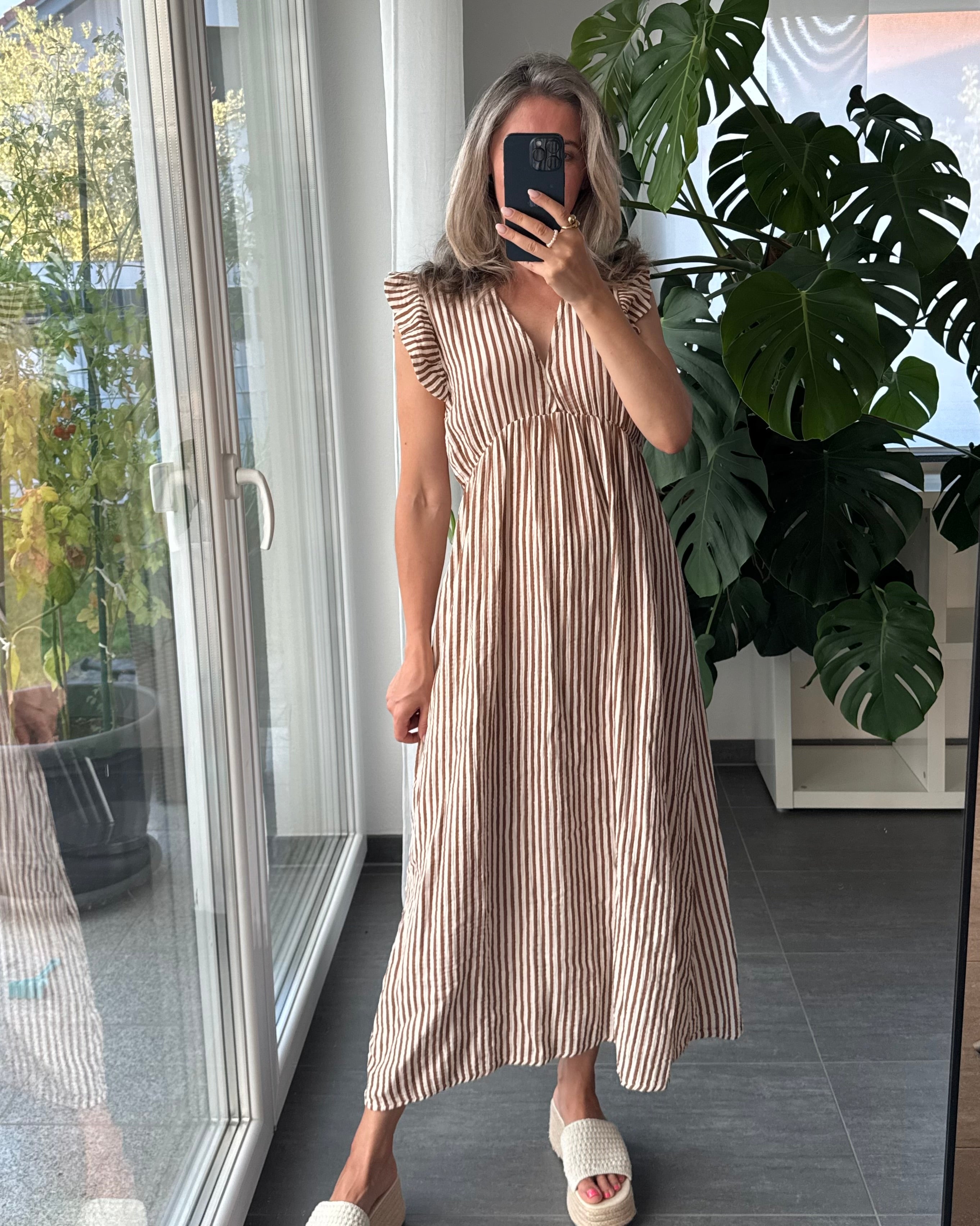 Maxi Musselinkleid Stripes Cognac