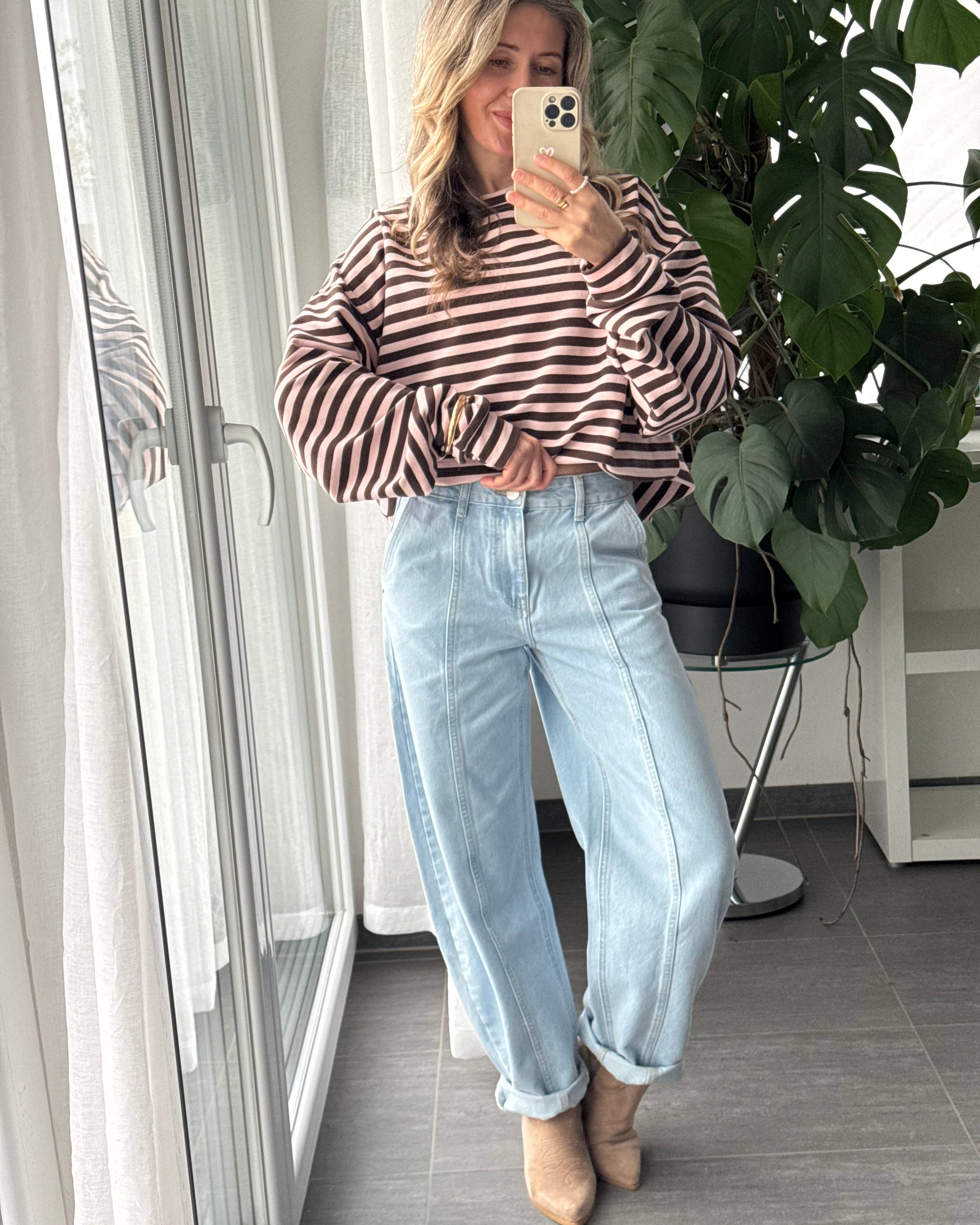 Barrel Jeans Hellblau (fällt größer aus)