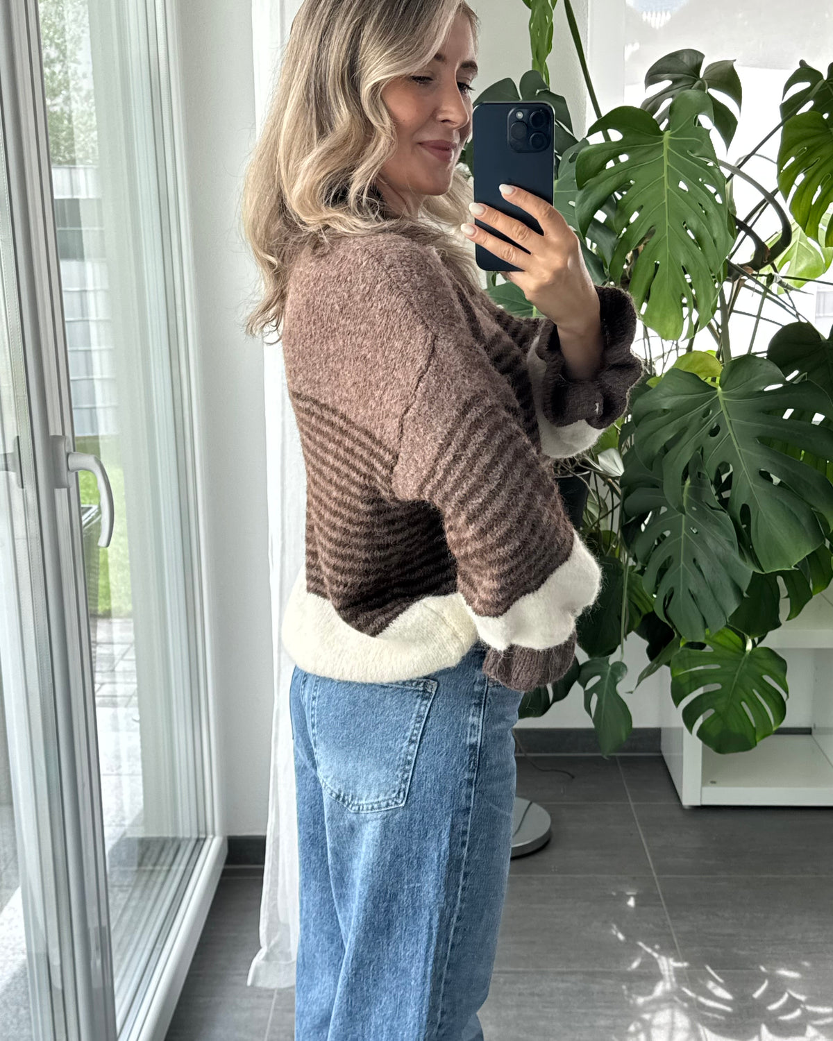 Cardigan Rüschentraum braun Creme