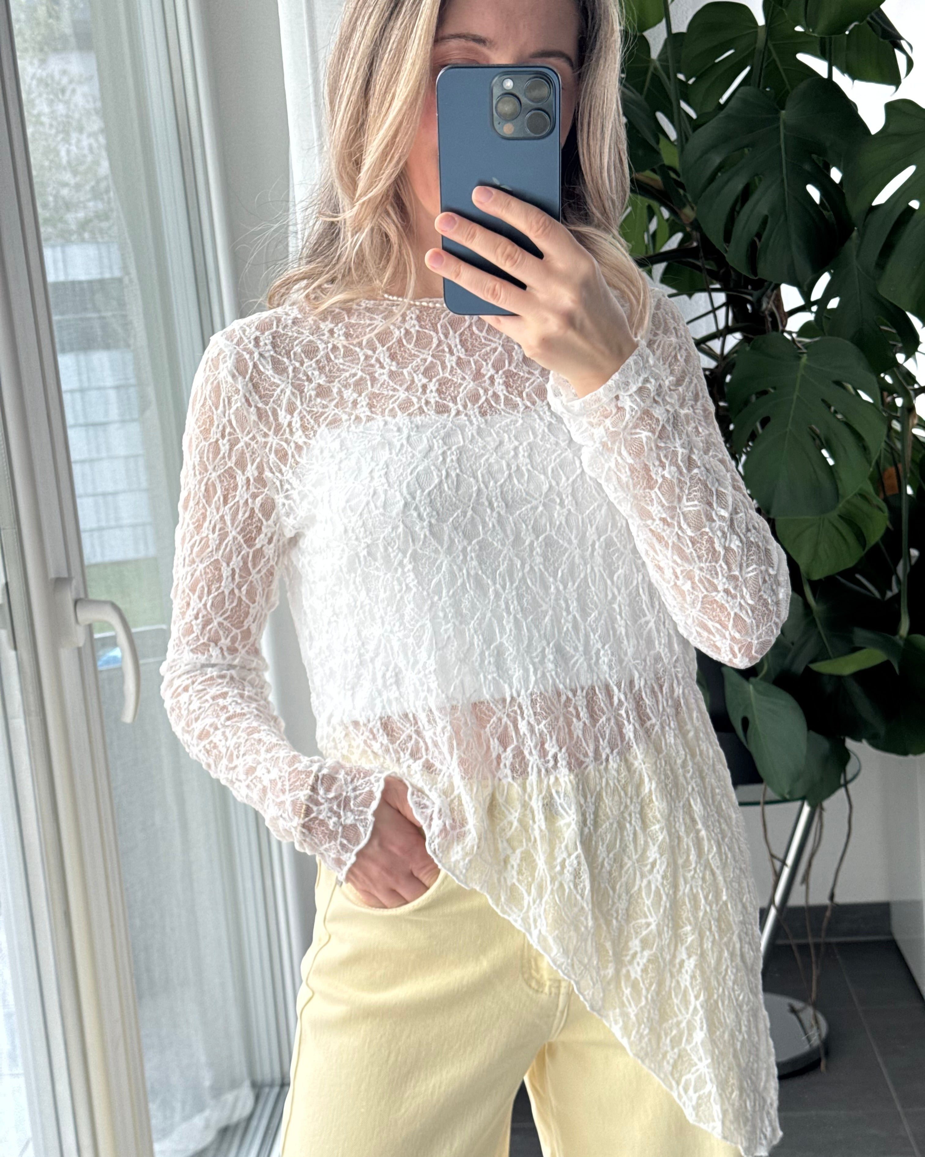 Spitzentop asymmetrisch weiß