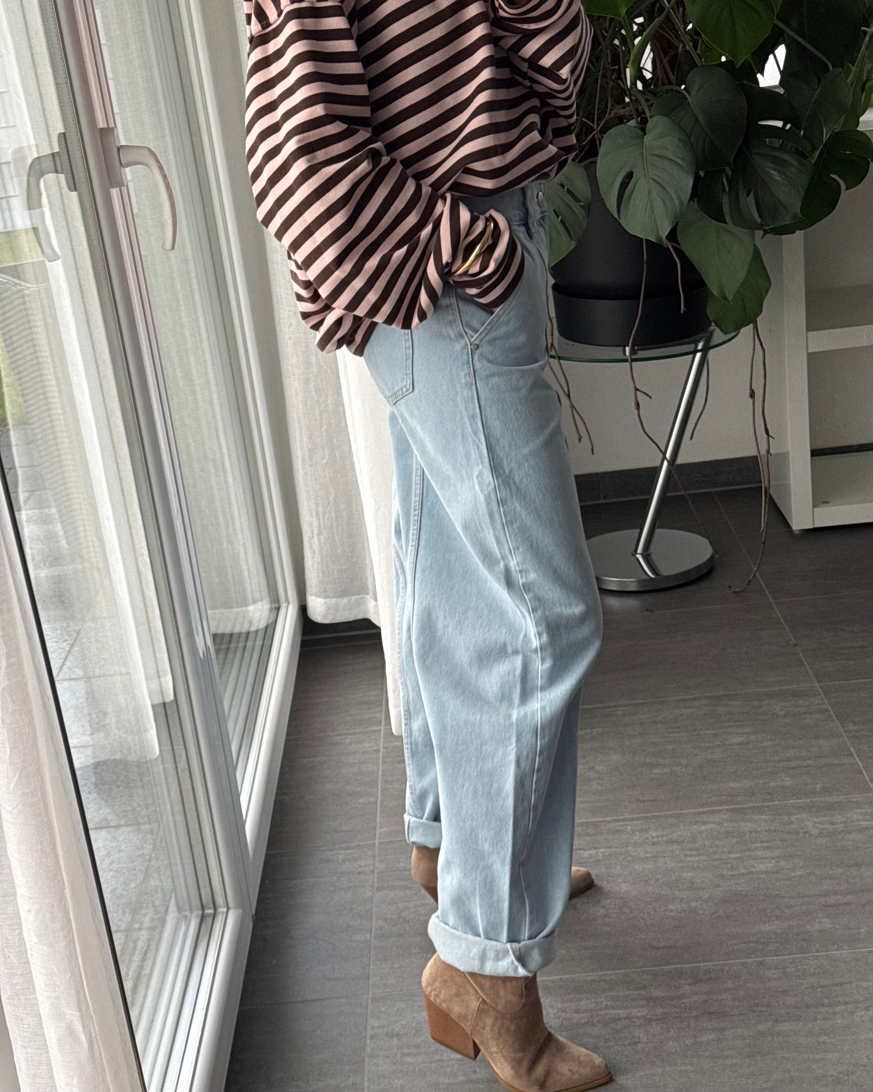 Barrel Jeans Hellblau (fällt größer aus)