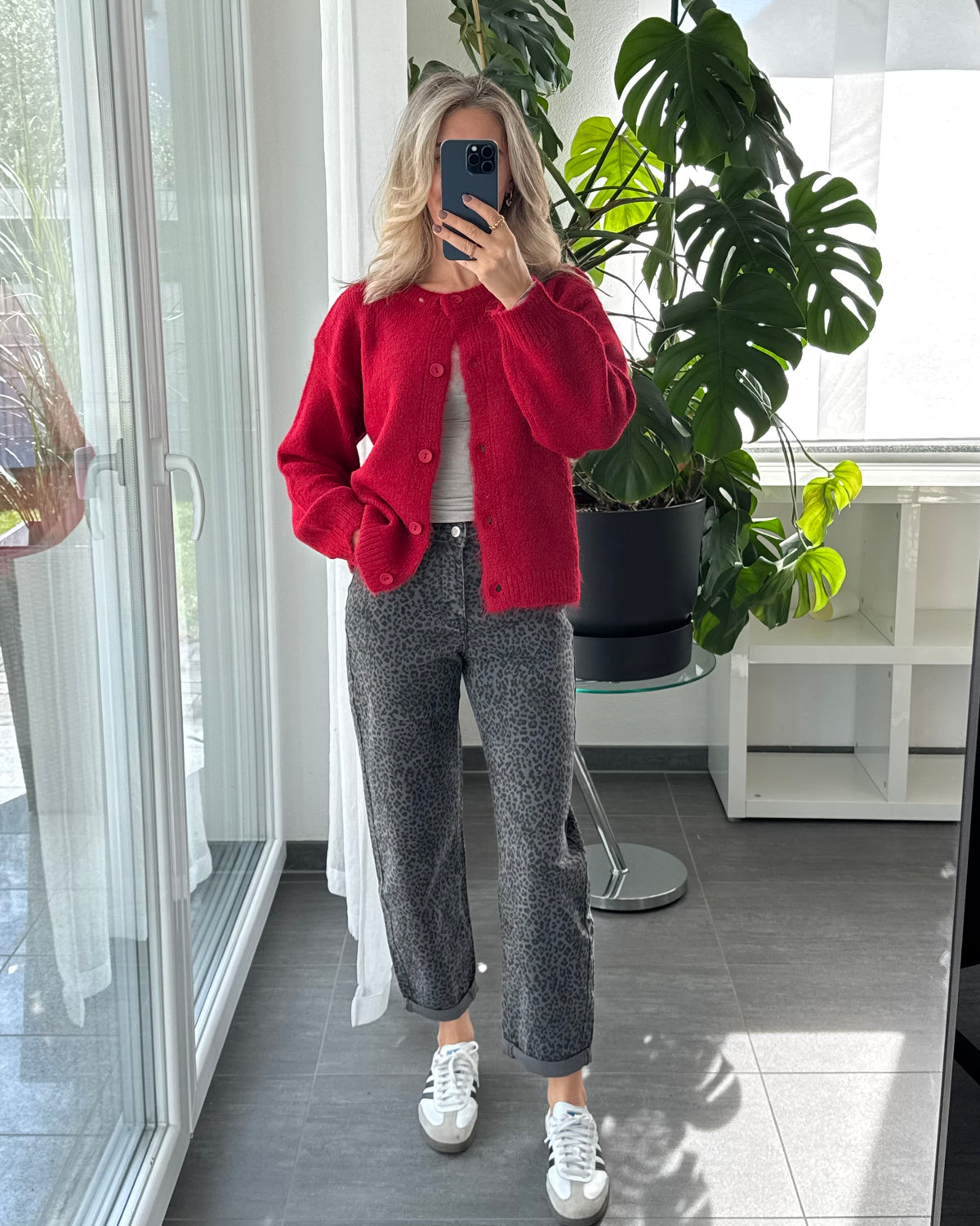 MOM JEANS Leo Dark Grey