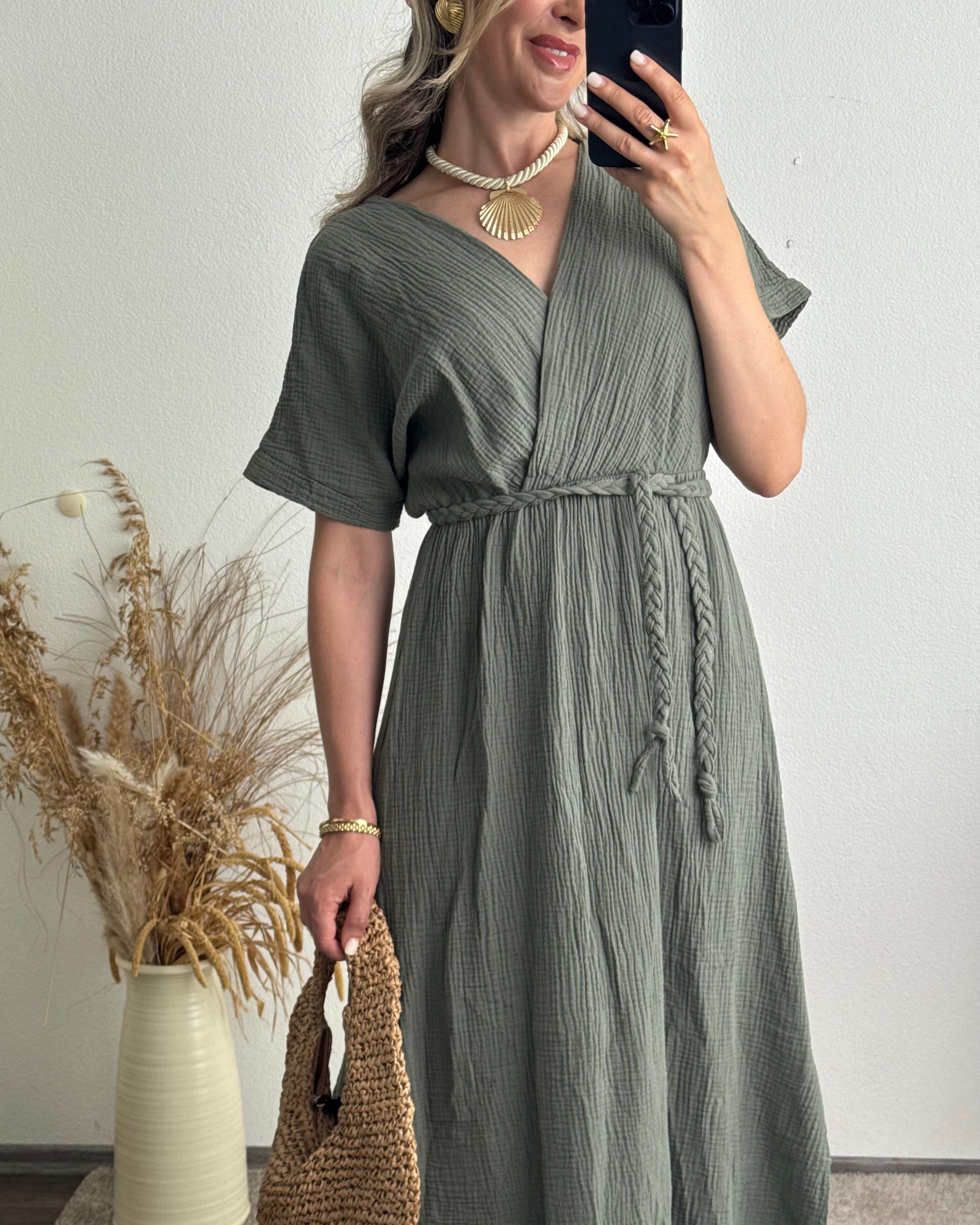 Maxi-Musselinkleid mit geflochtenem Gürtel Khaki
