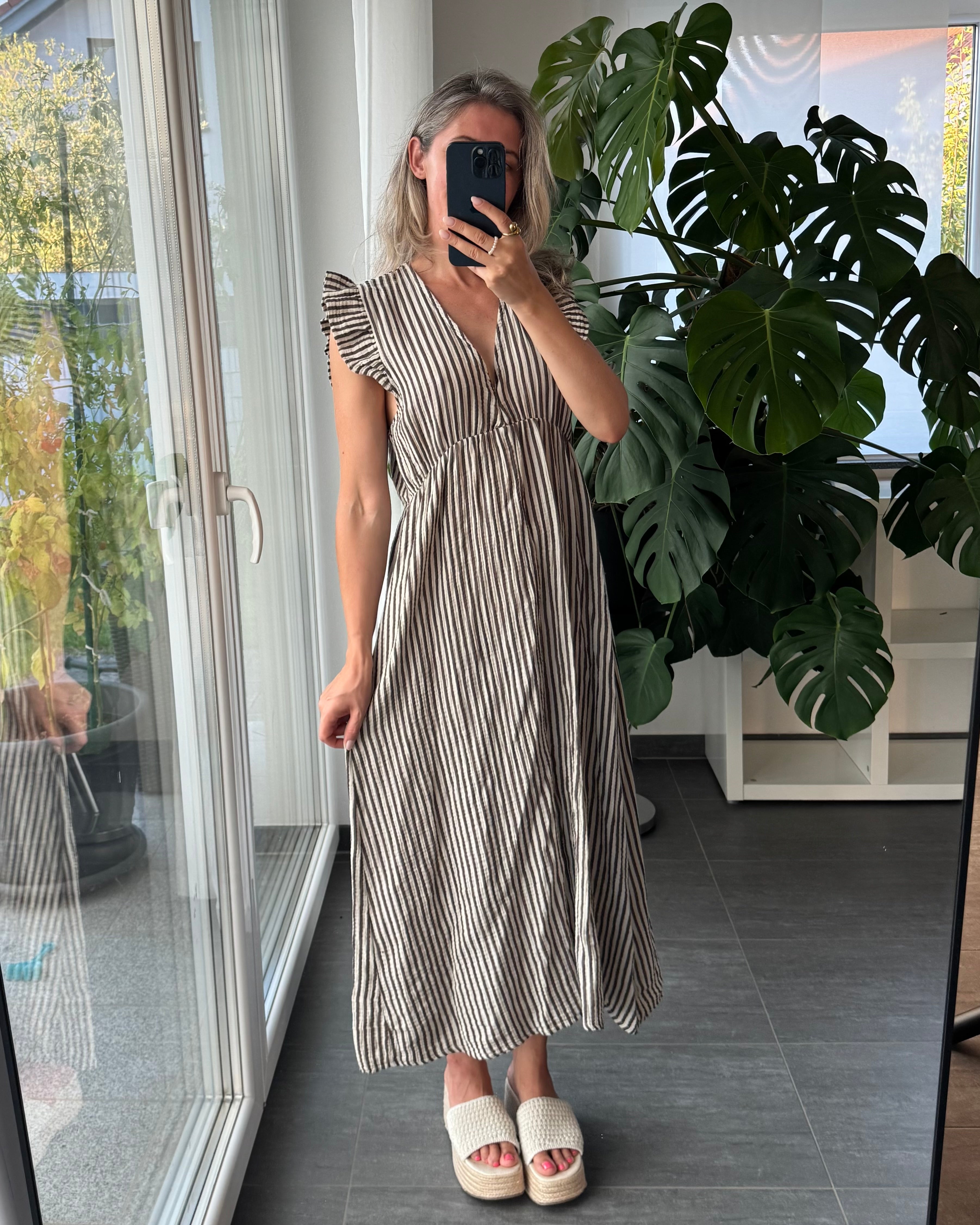 Maxi Musselinkleid Stripes Braun
