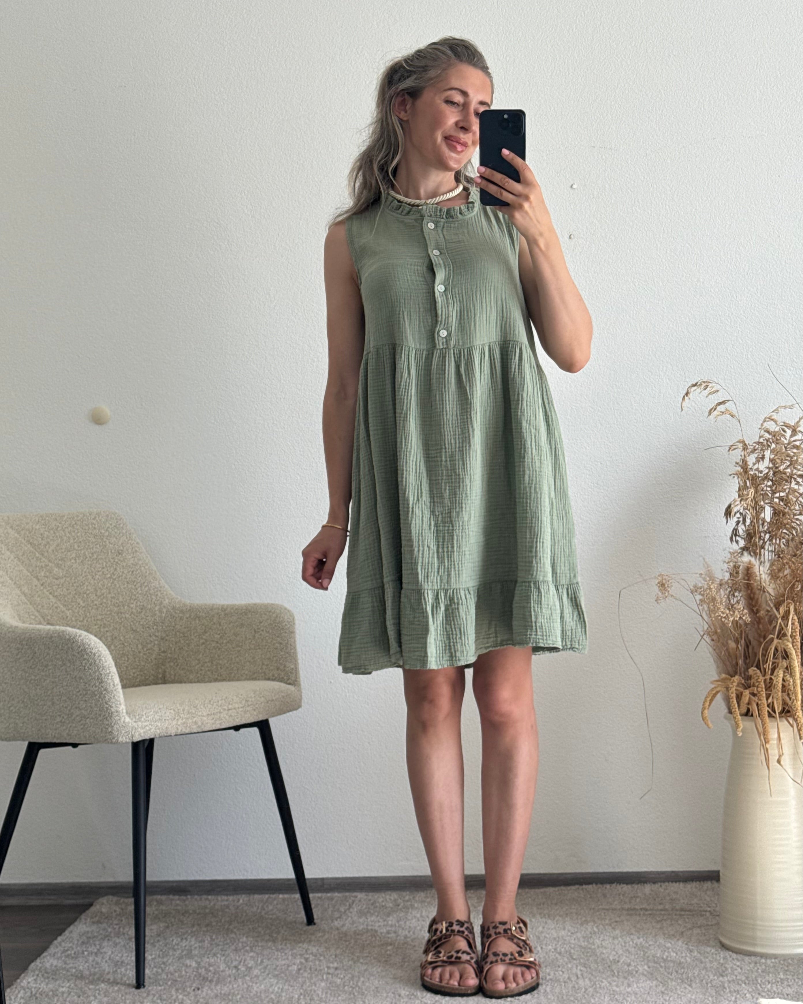 Musselinkleid Amari Khaki