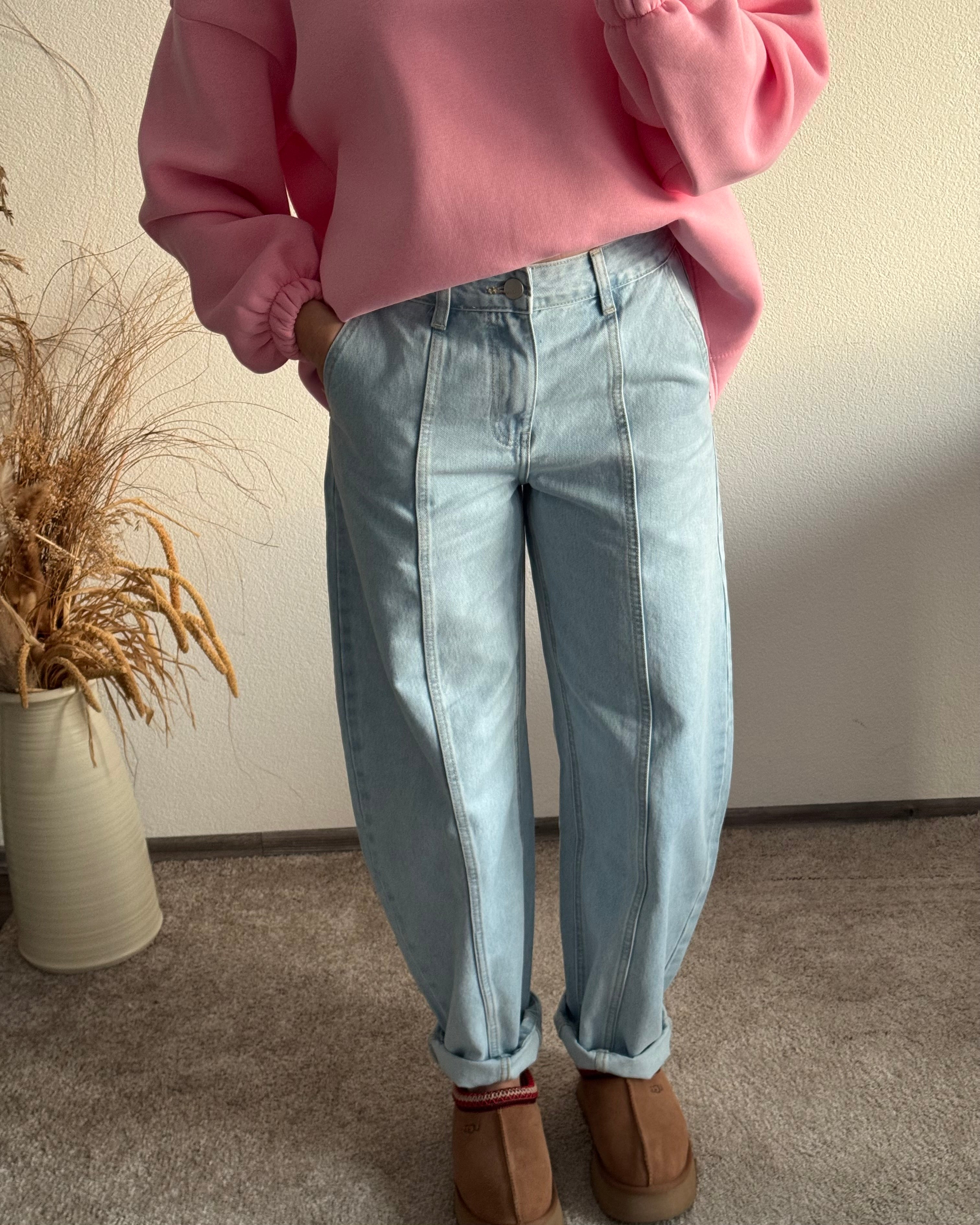 Barrel Jeans Hellblau (fällt größer aus)